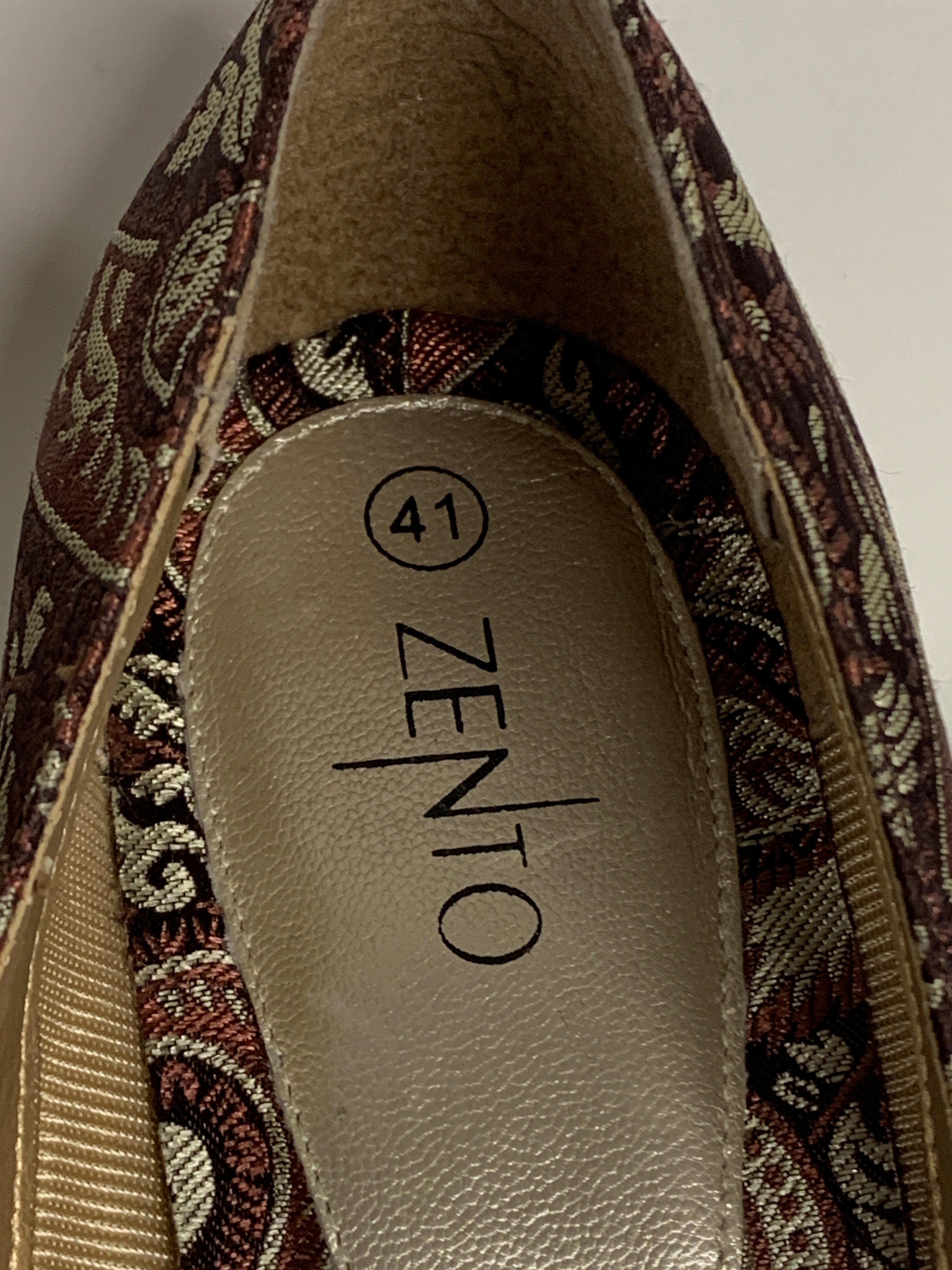 Zento Stiletter