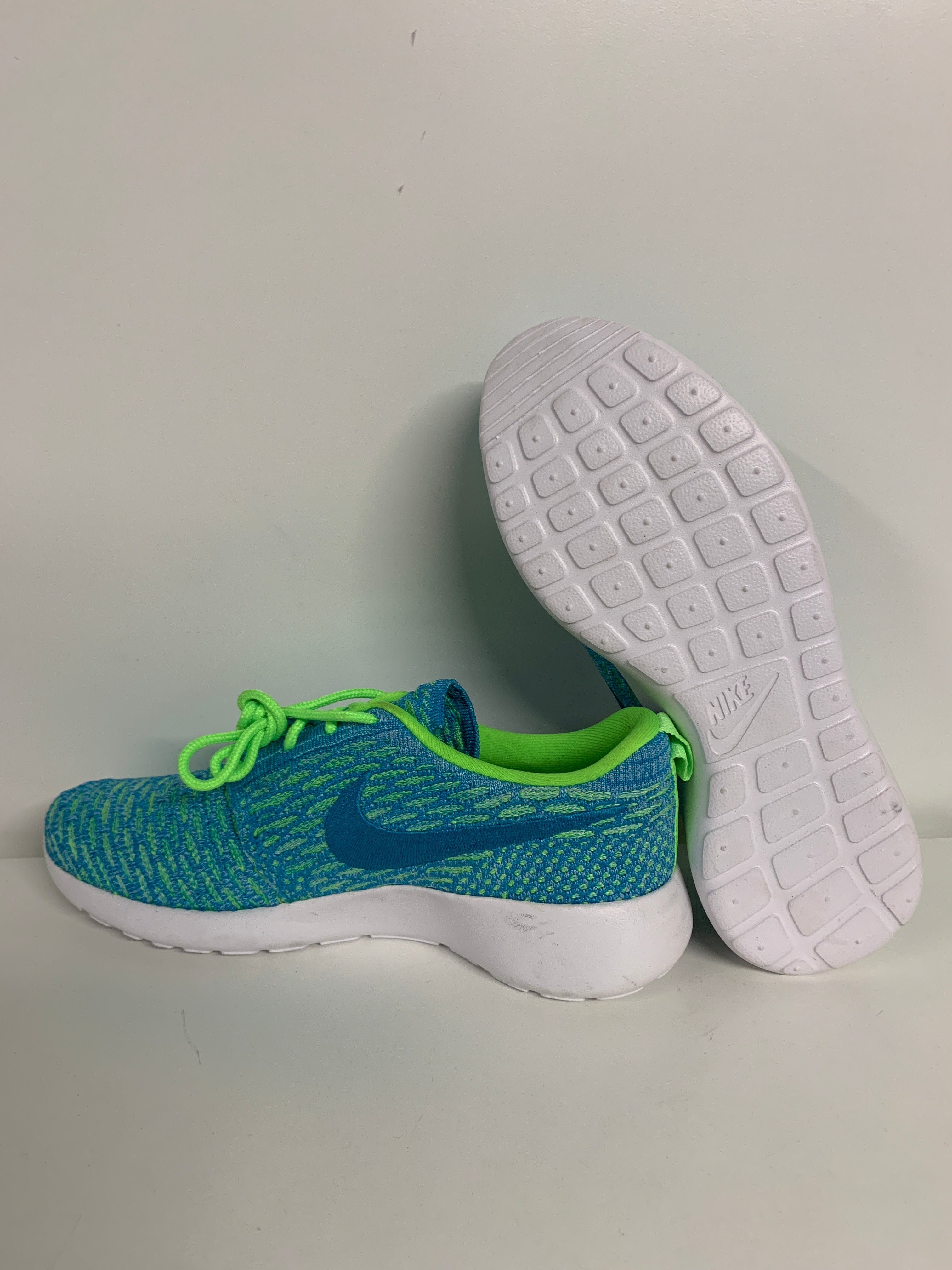 Nike Gummisko