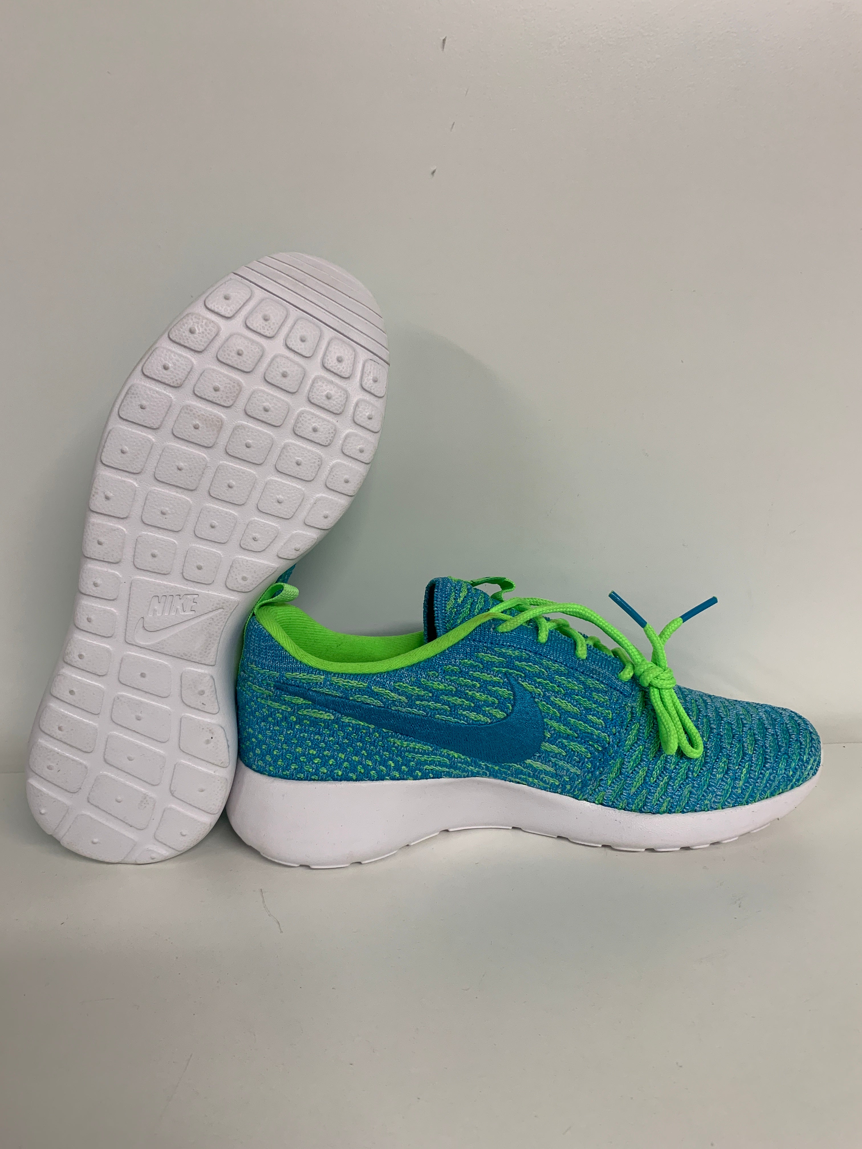 Nike Gummisko