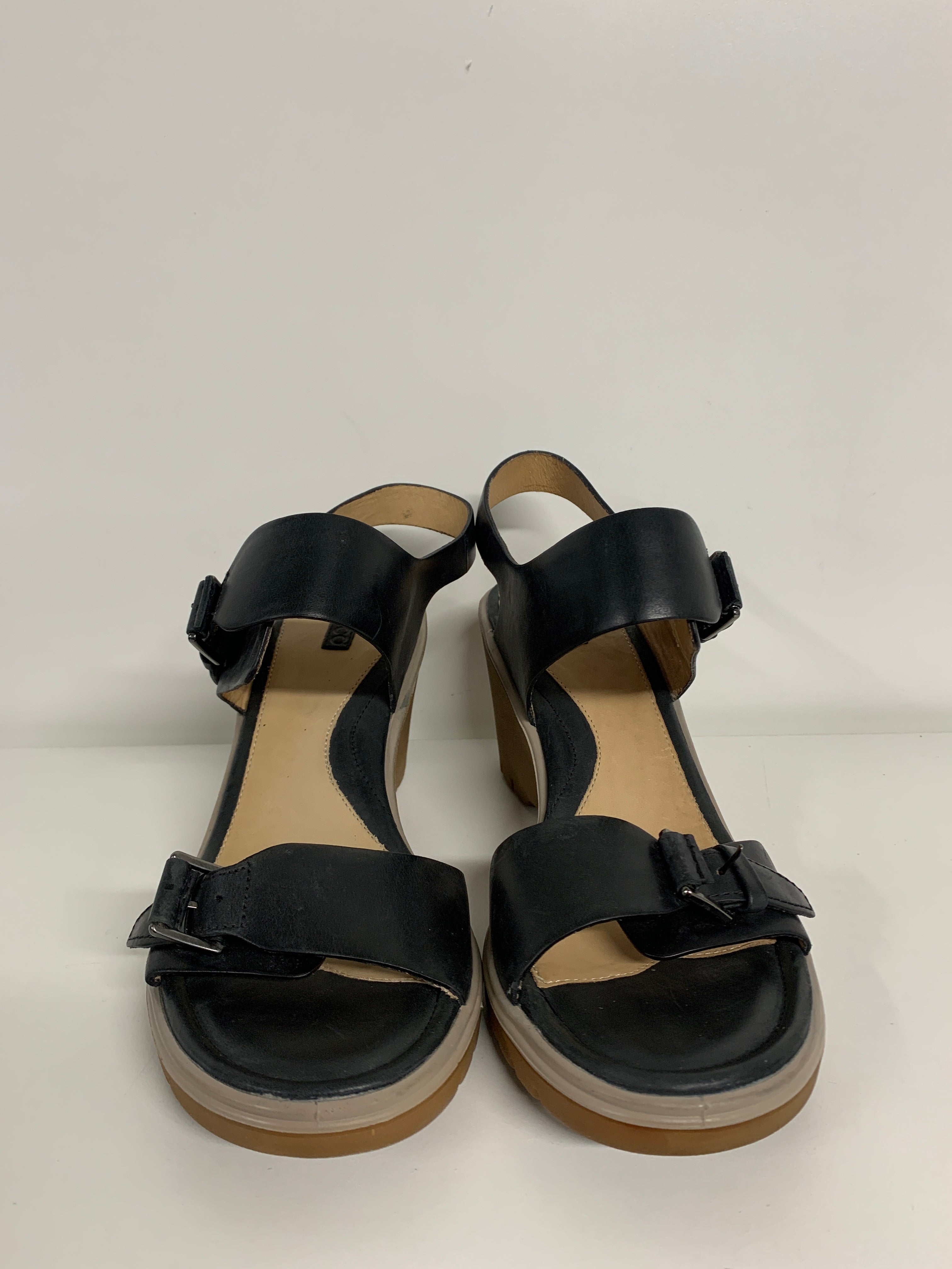 Ecco Sandaler