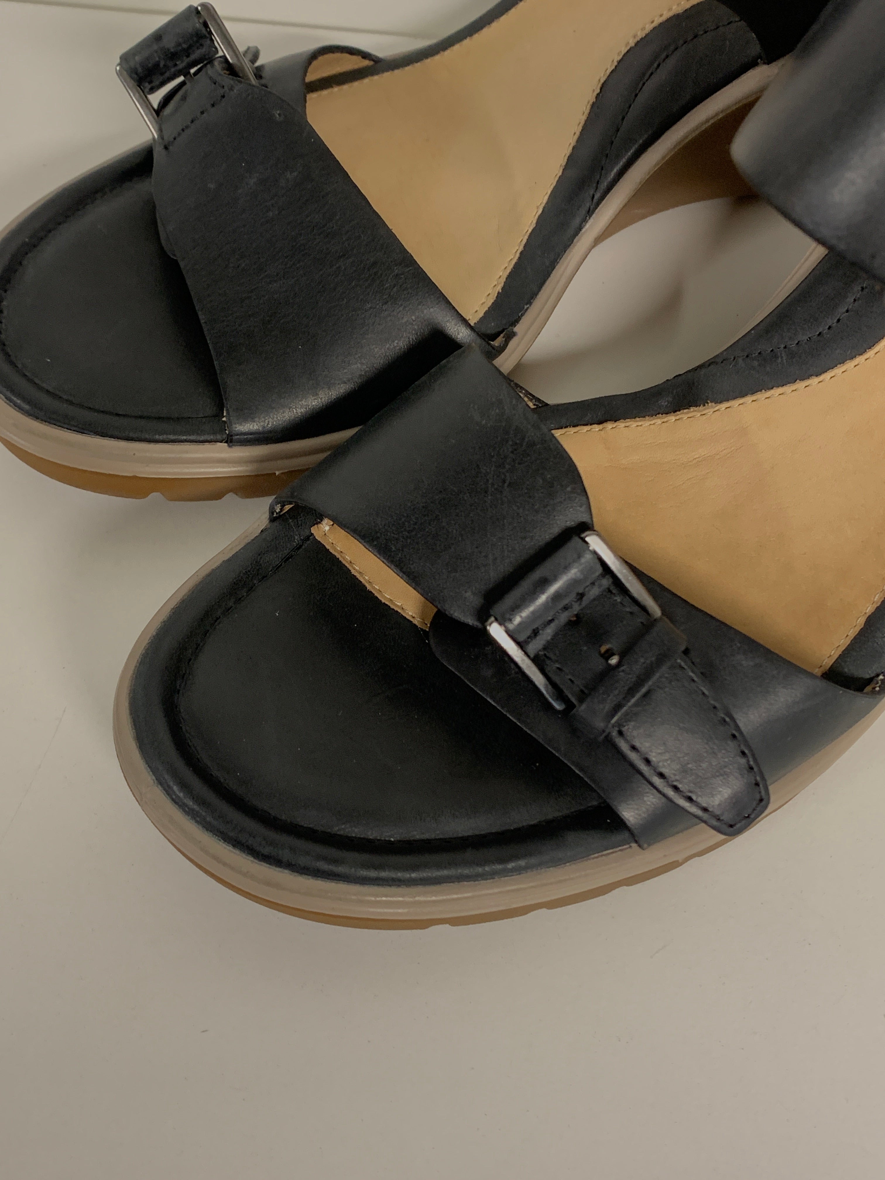 Ecco Sandaler