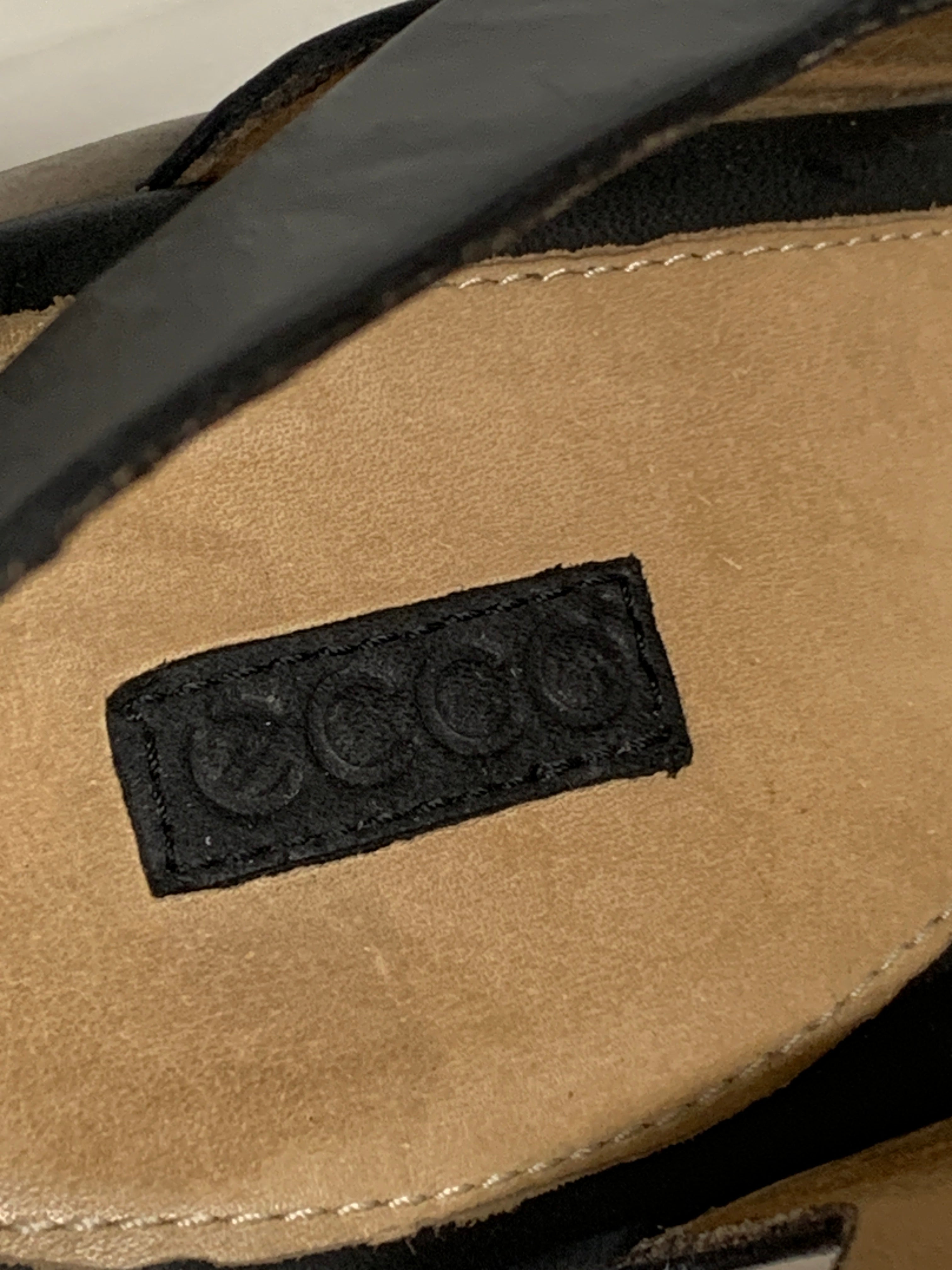 Ecco Sandaler