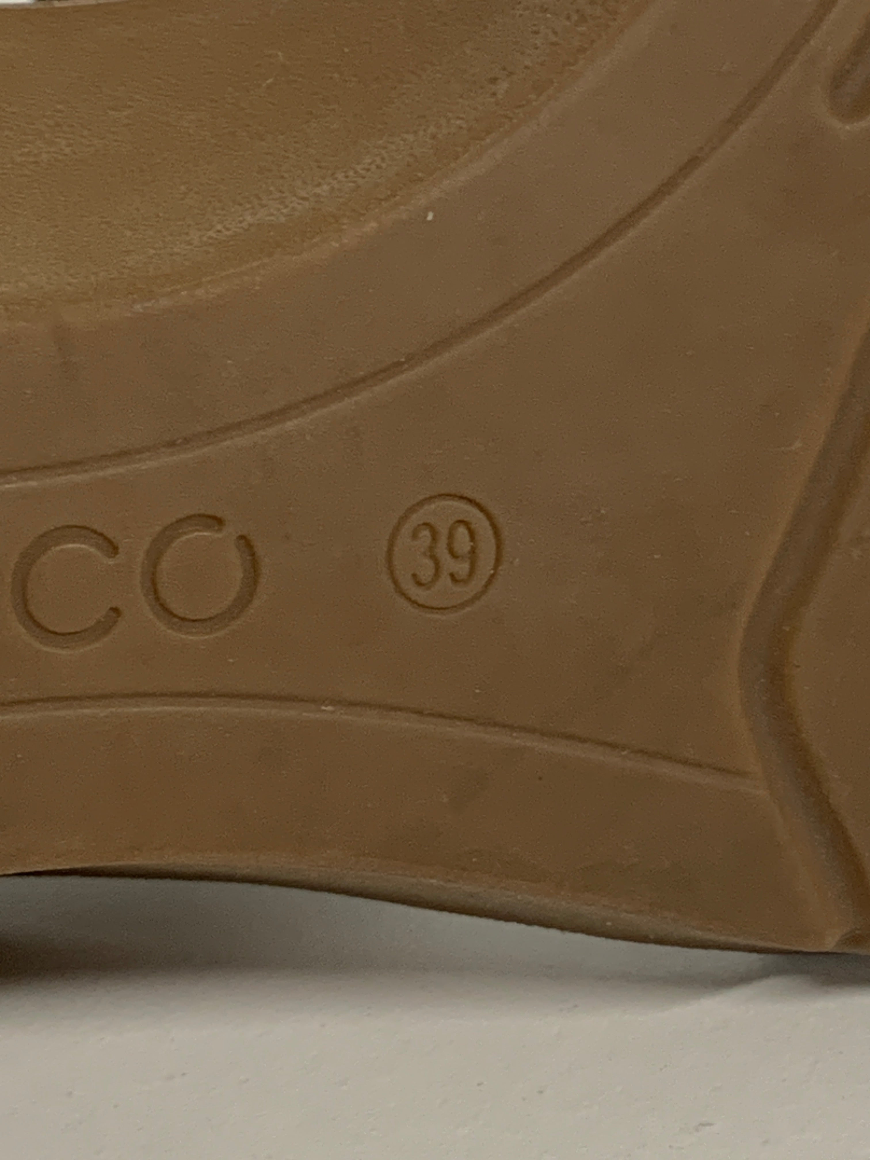 Ecco Sandaler