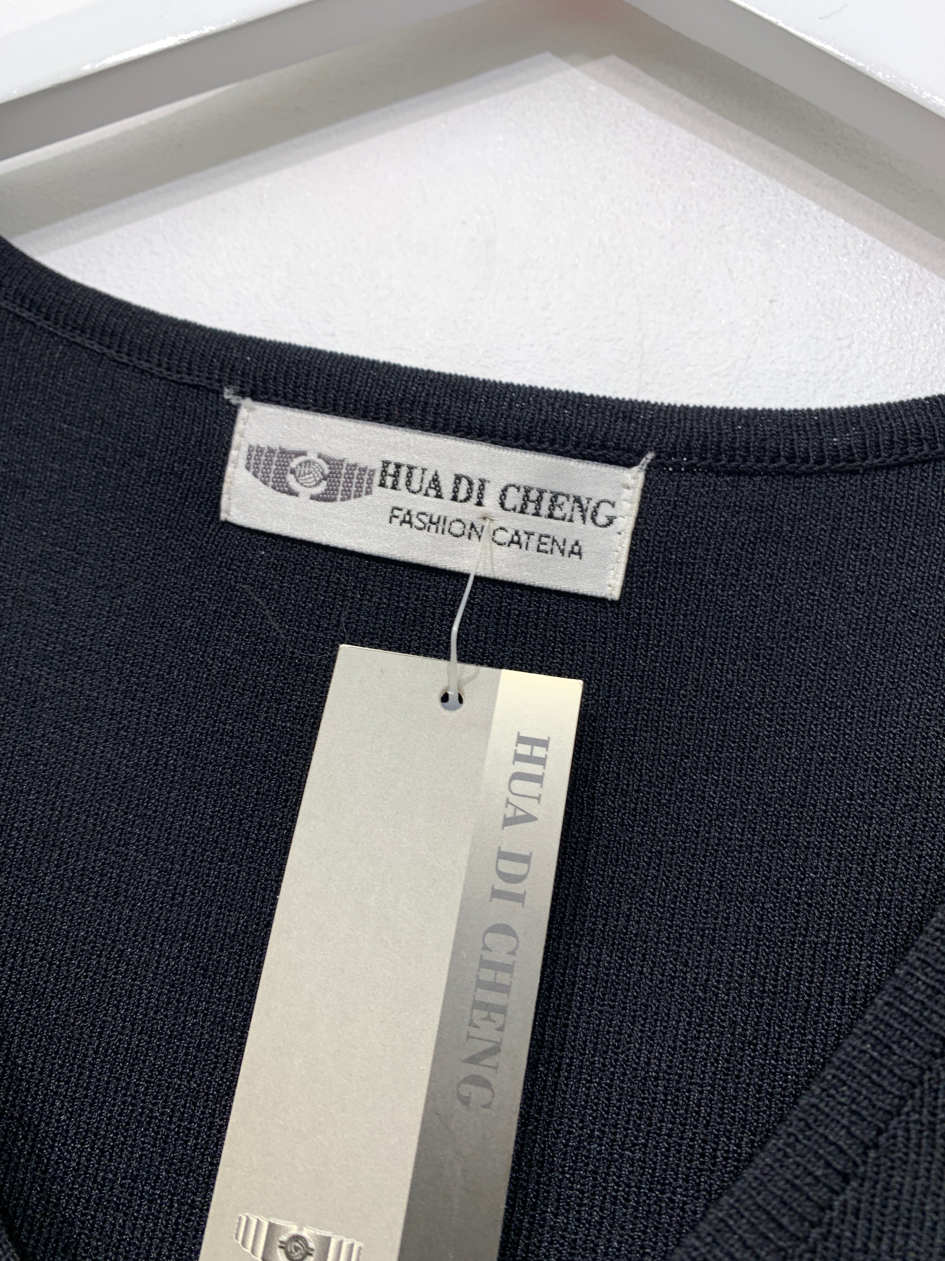 Hua Di Cheng Top