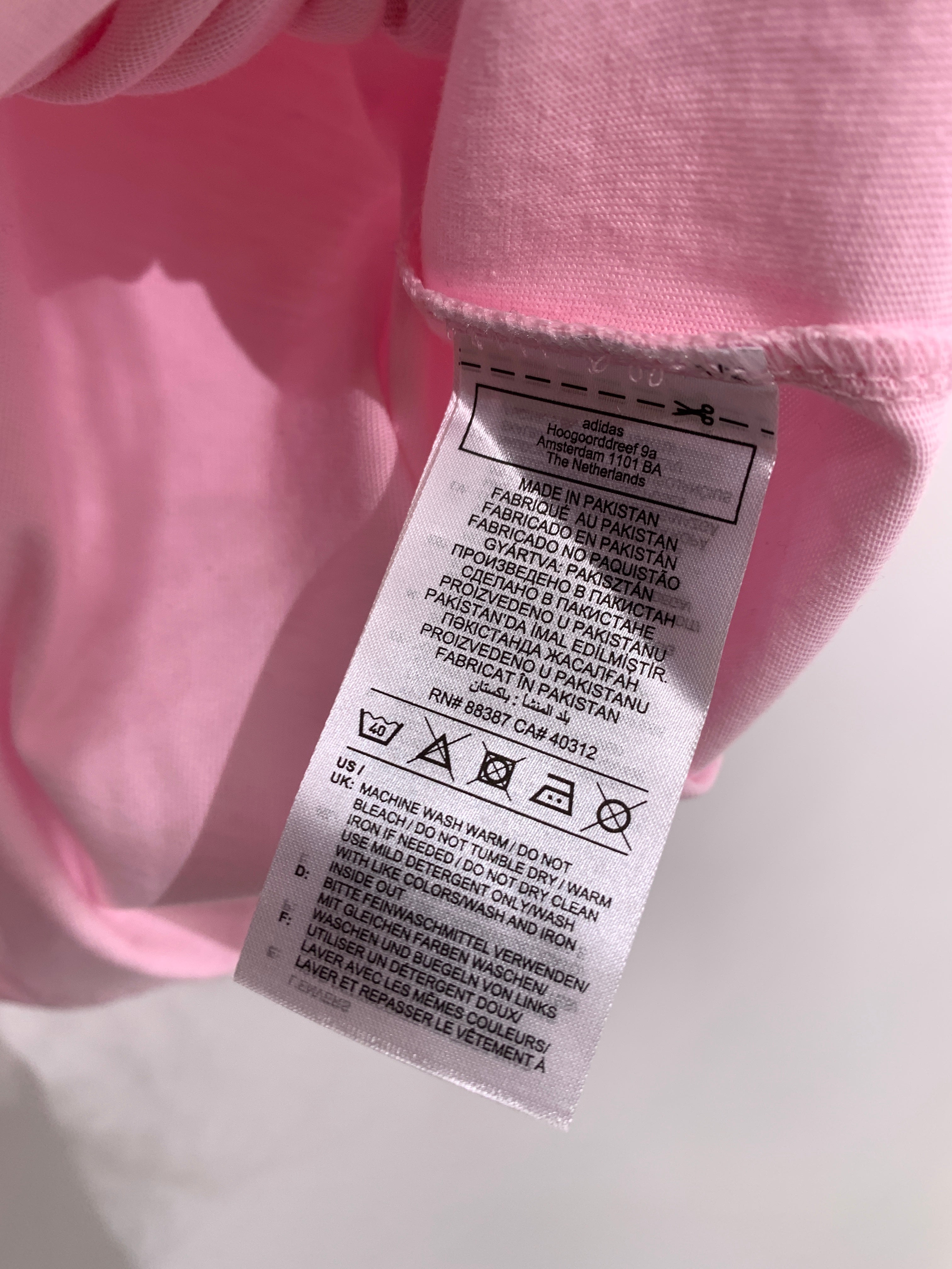 Adidas T-shirt