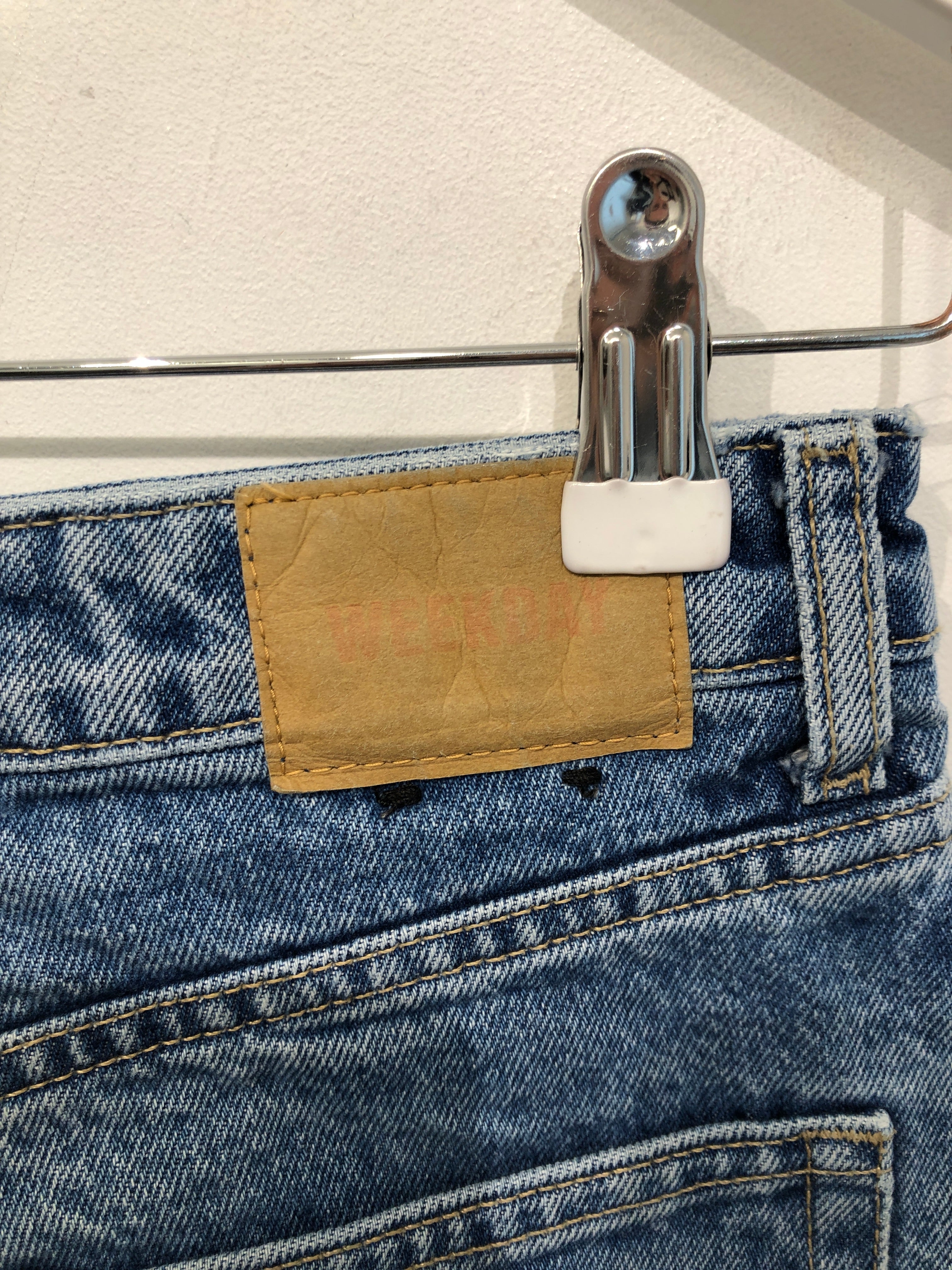 Weekday Shorts