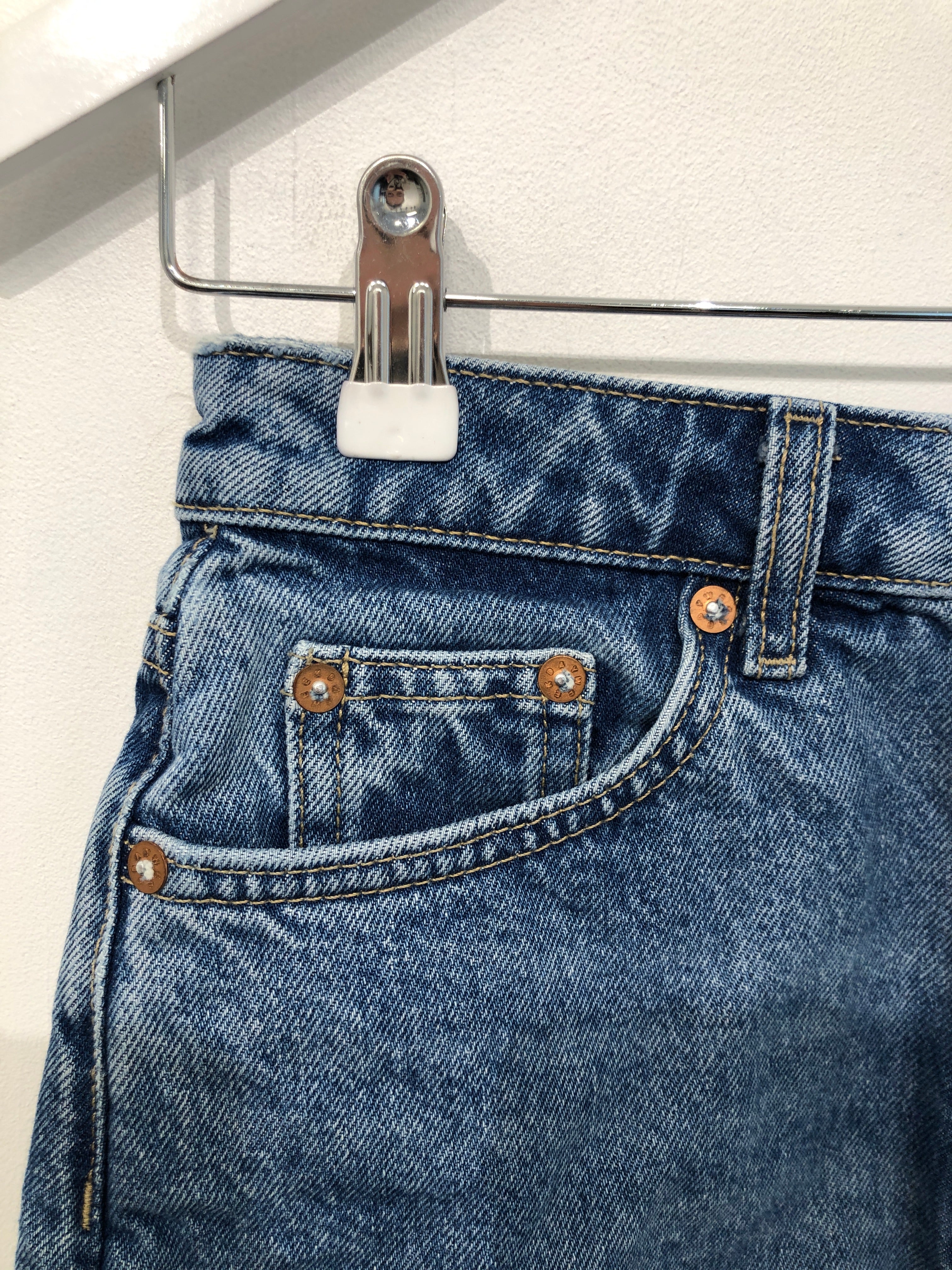 Weekday Shorts