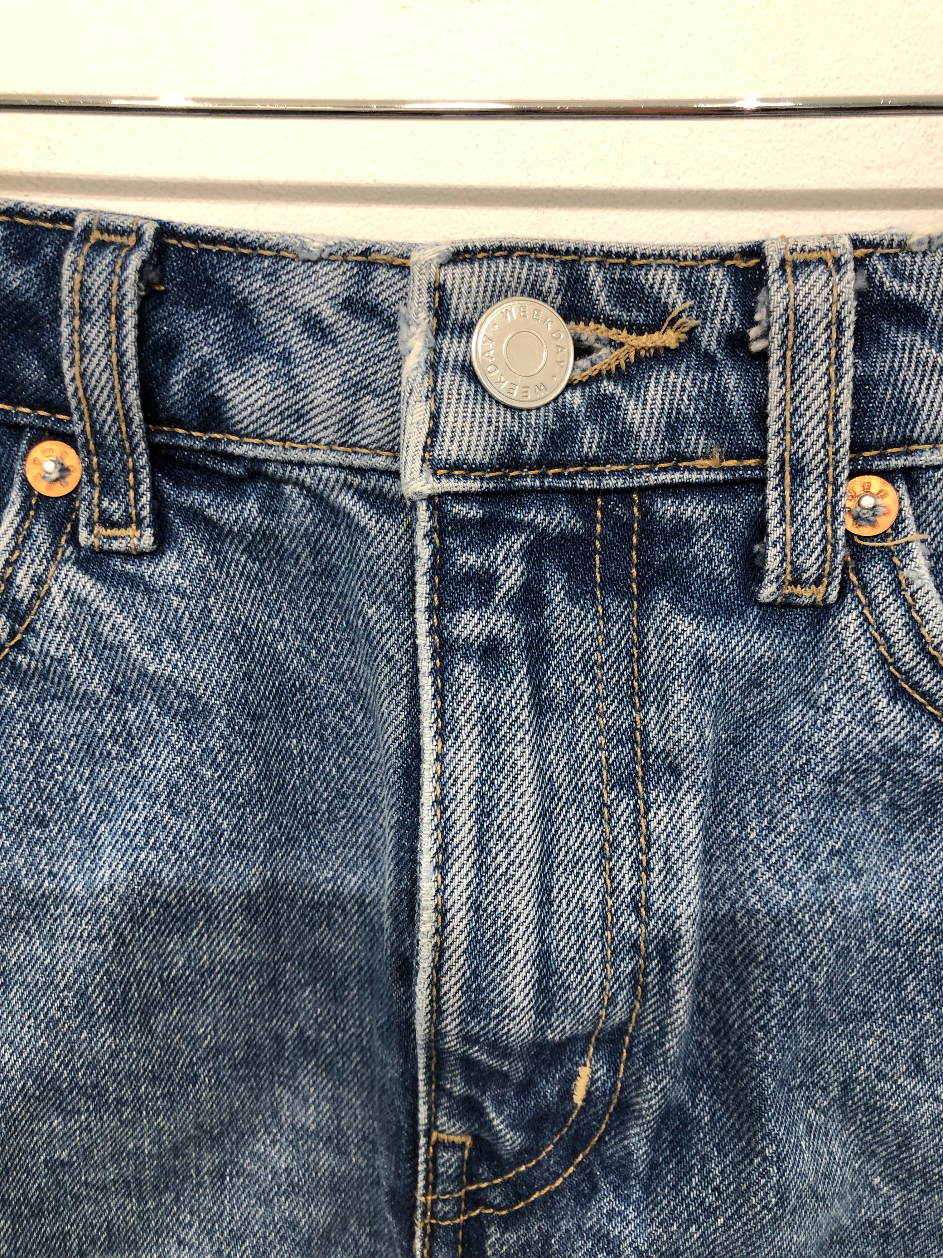 Weekday Shorts