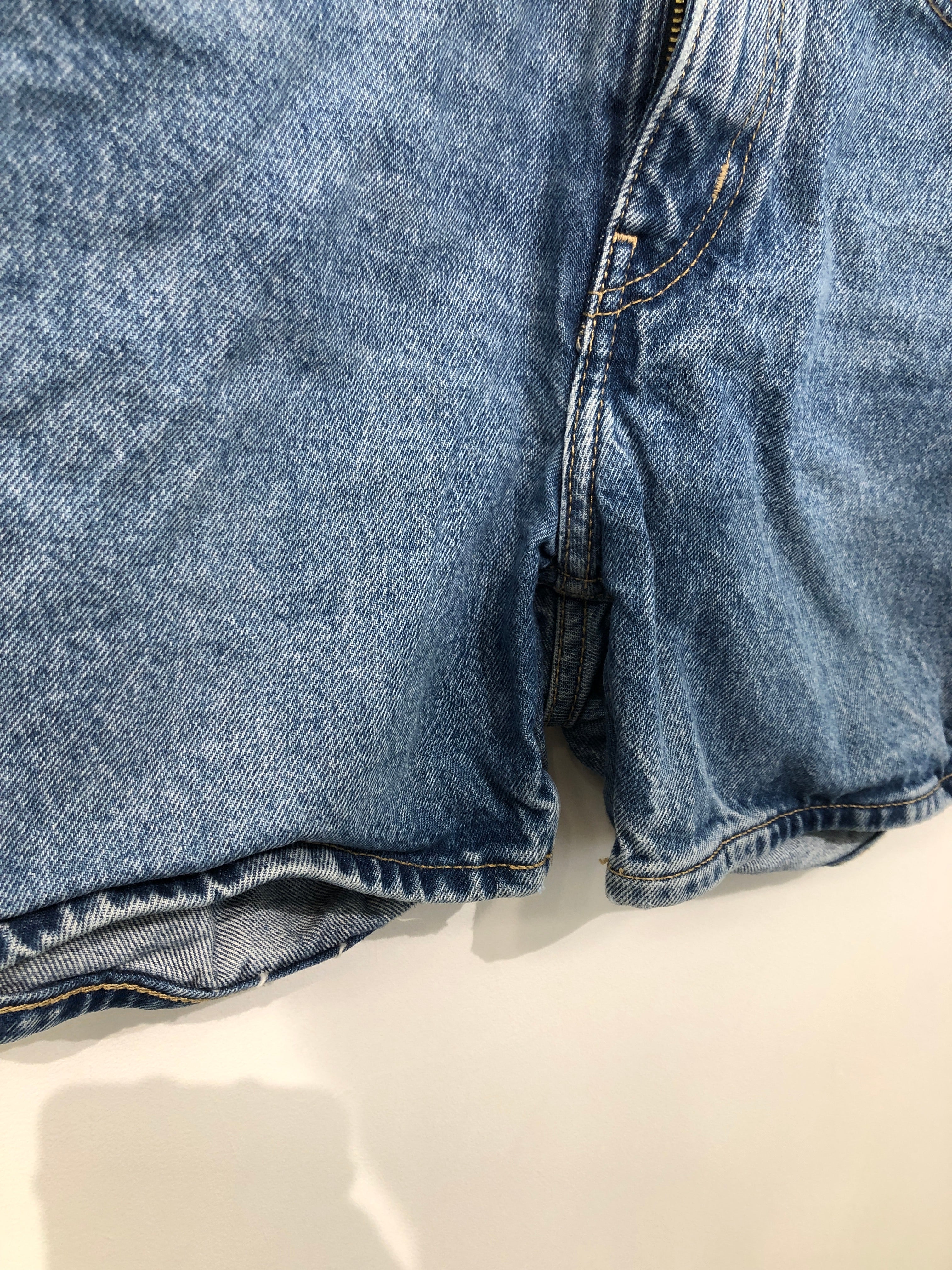 Weekday Shorts