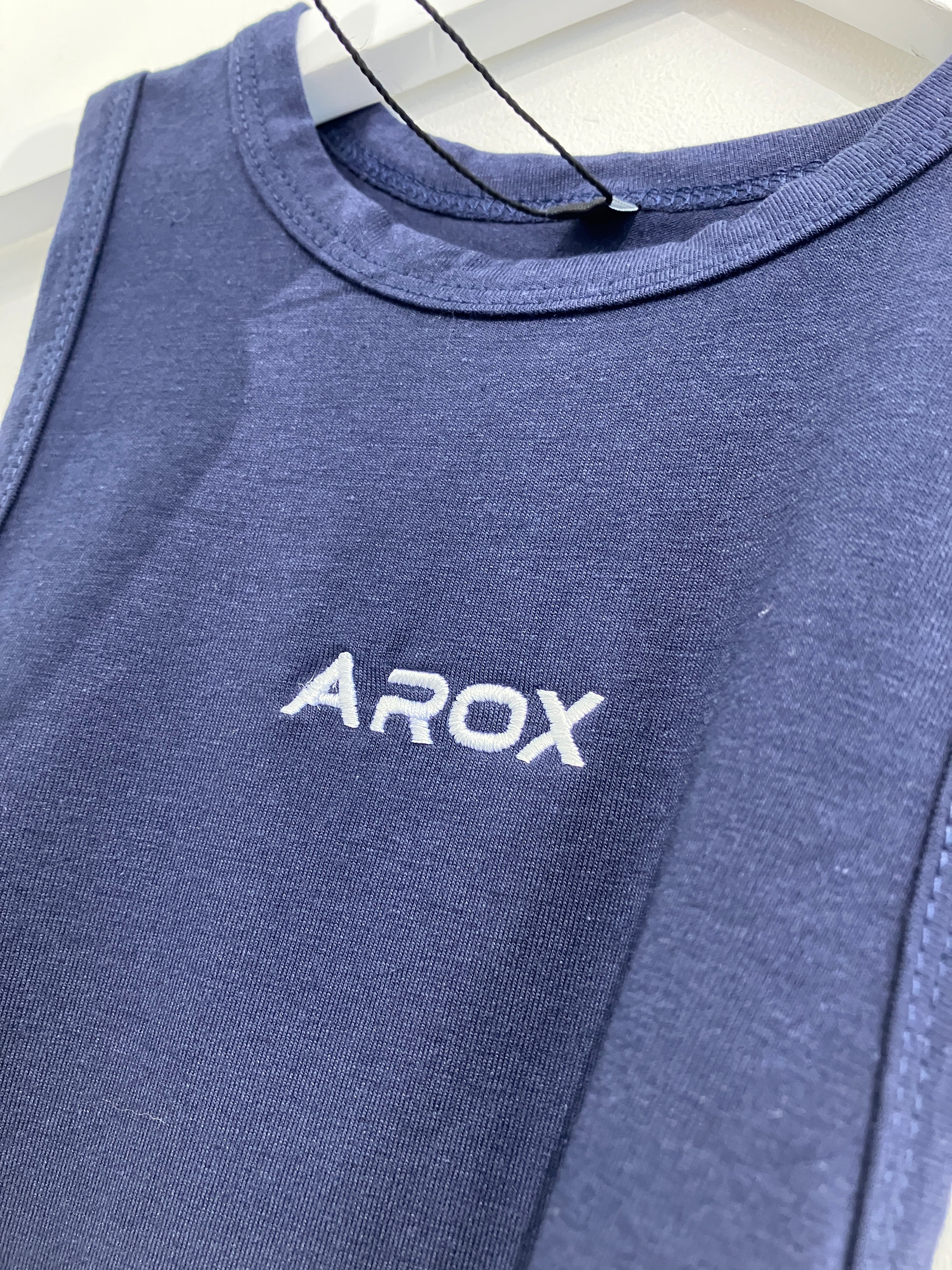 Adox Top