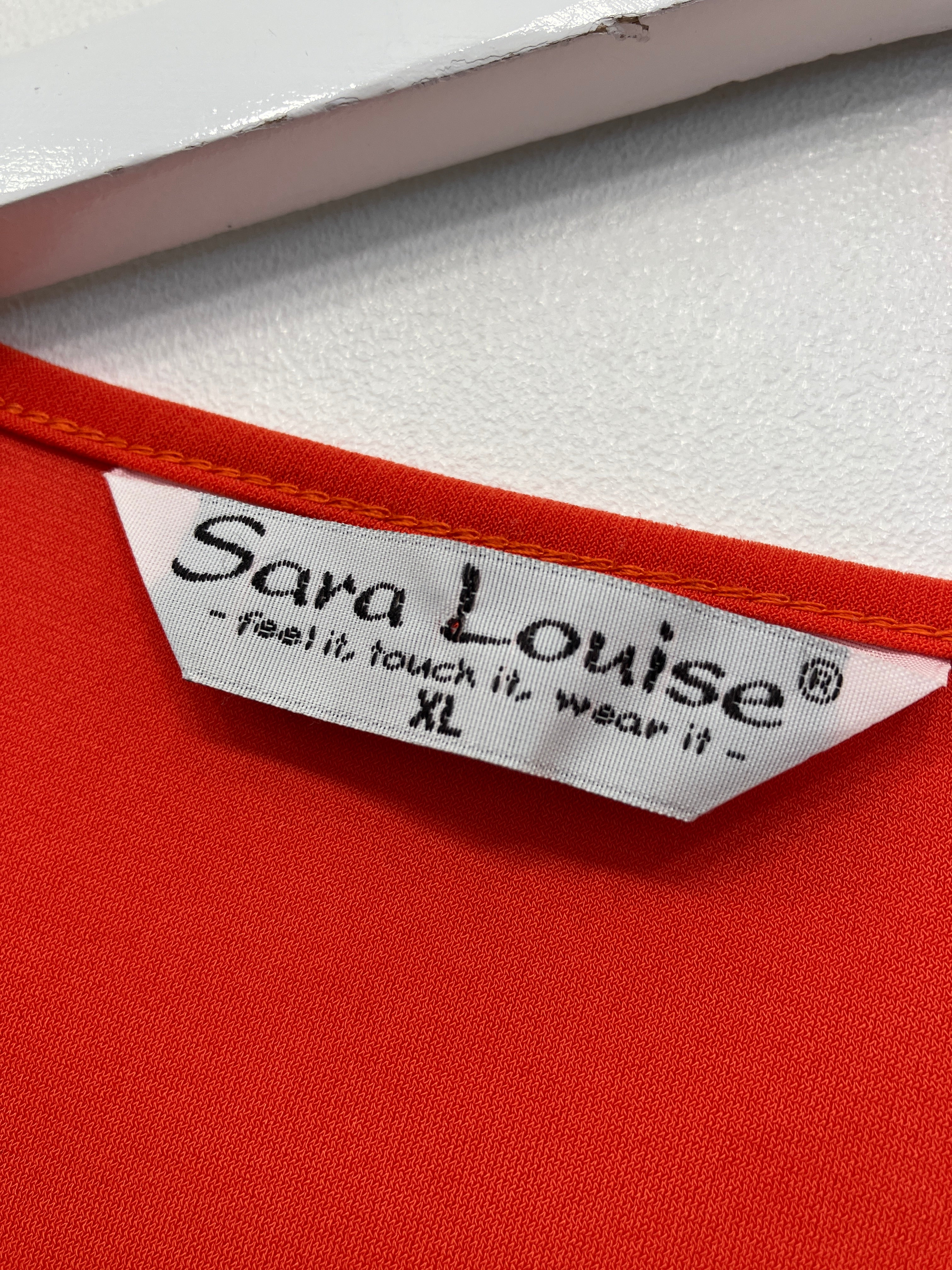 Sara Louise Bluse