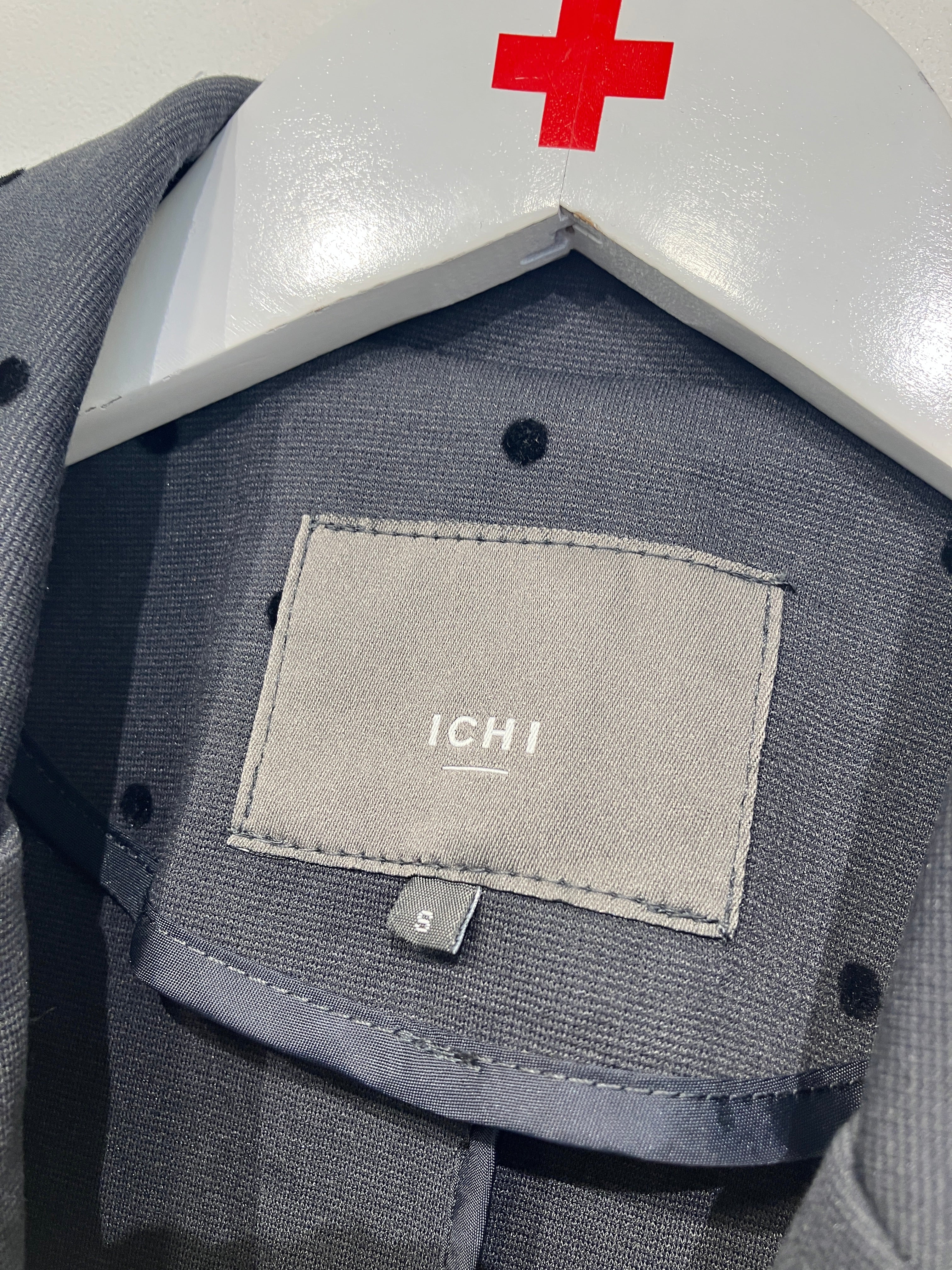 Ichi Blazer