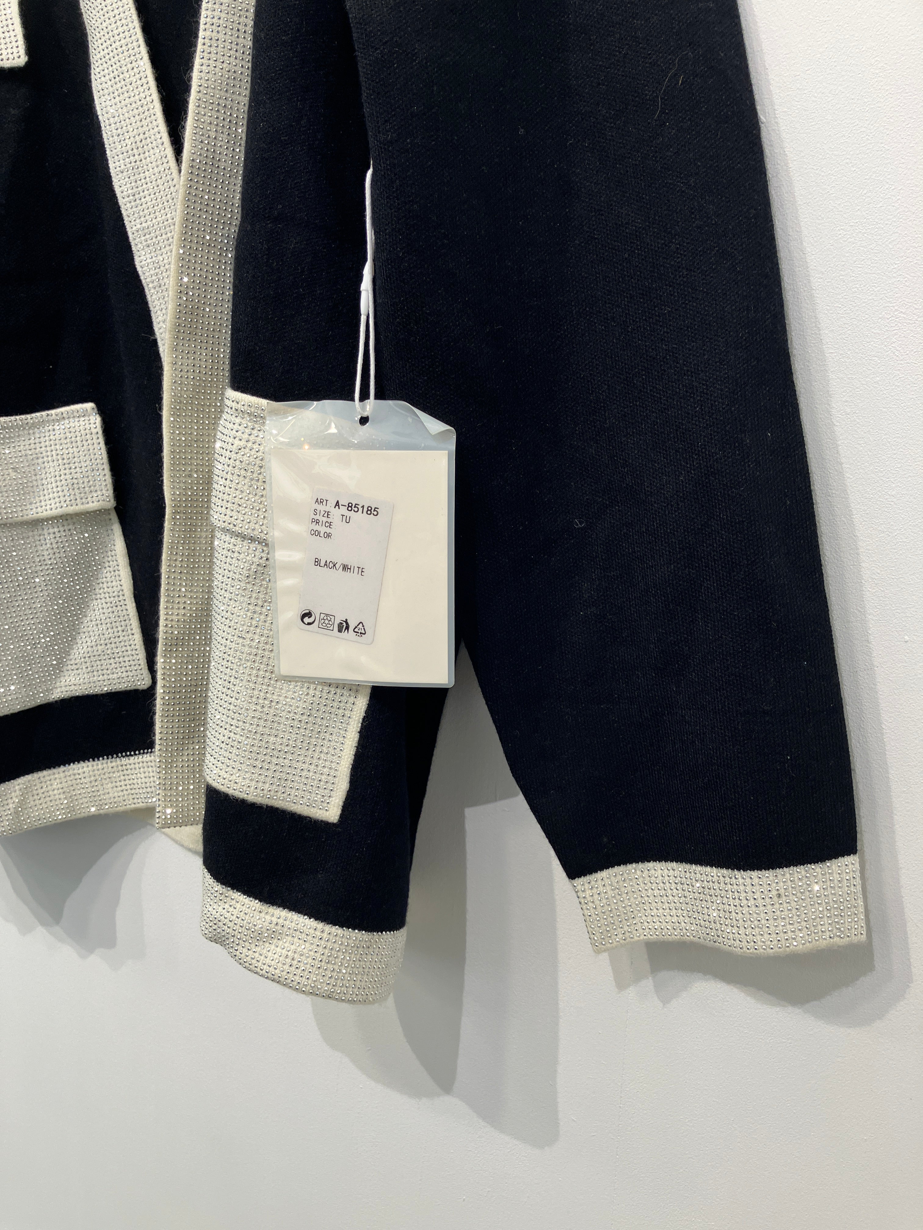 M&V Cardigan
