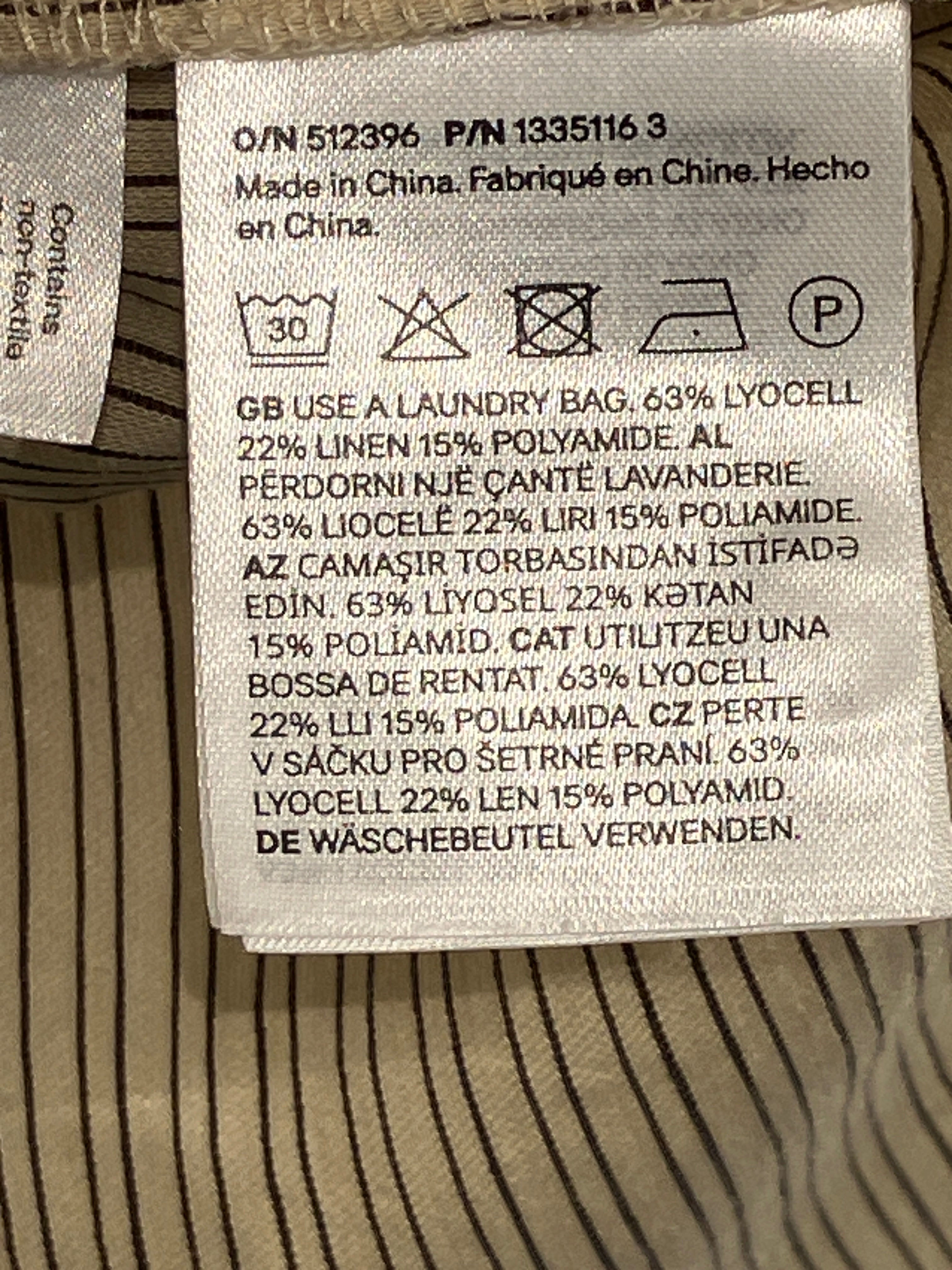 H&M Edition Bluse