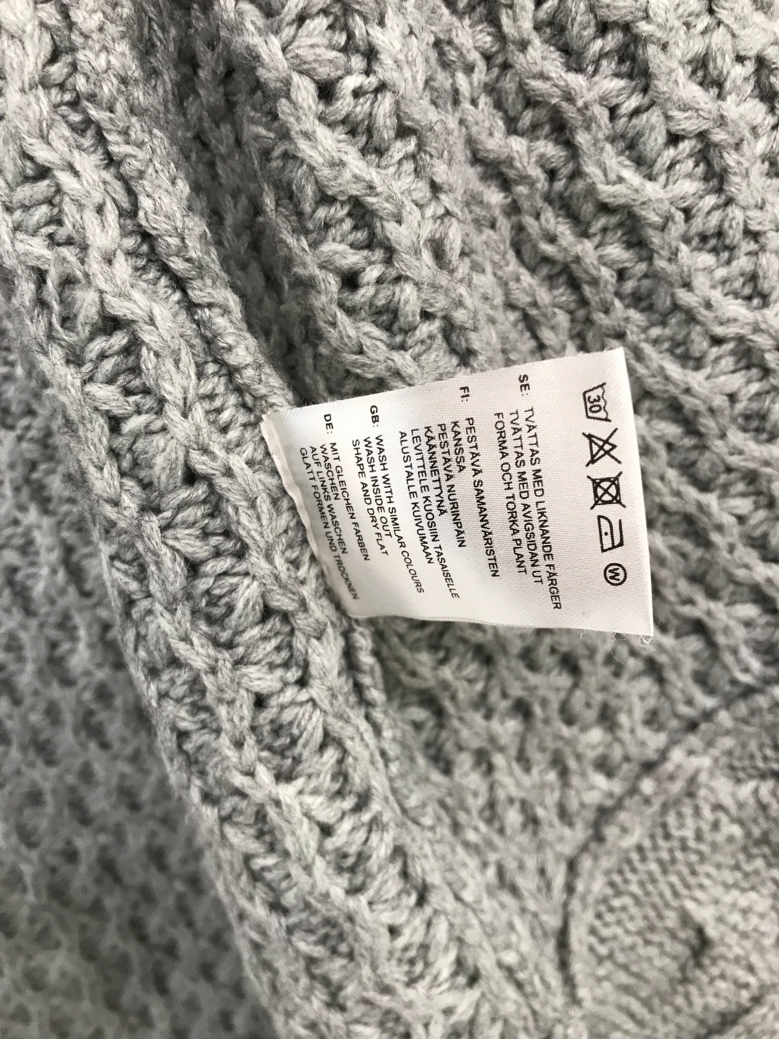 Gina Tricot Cardigan