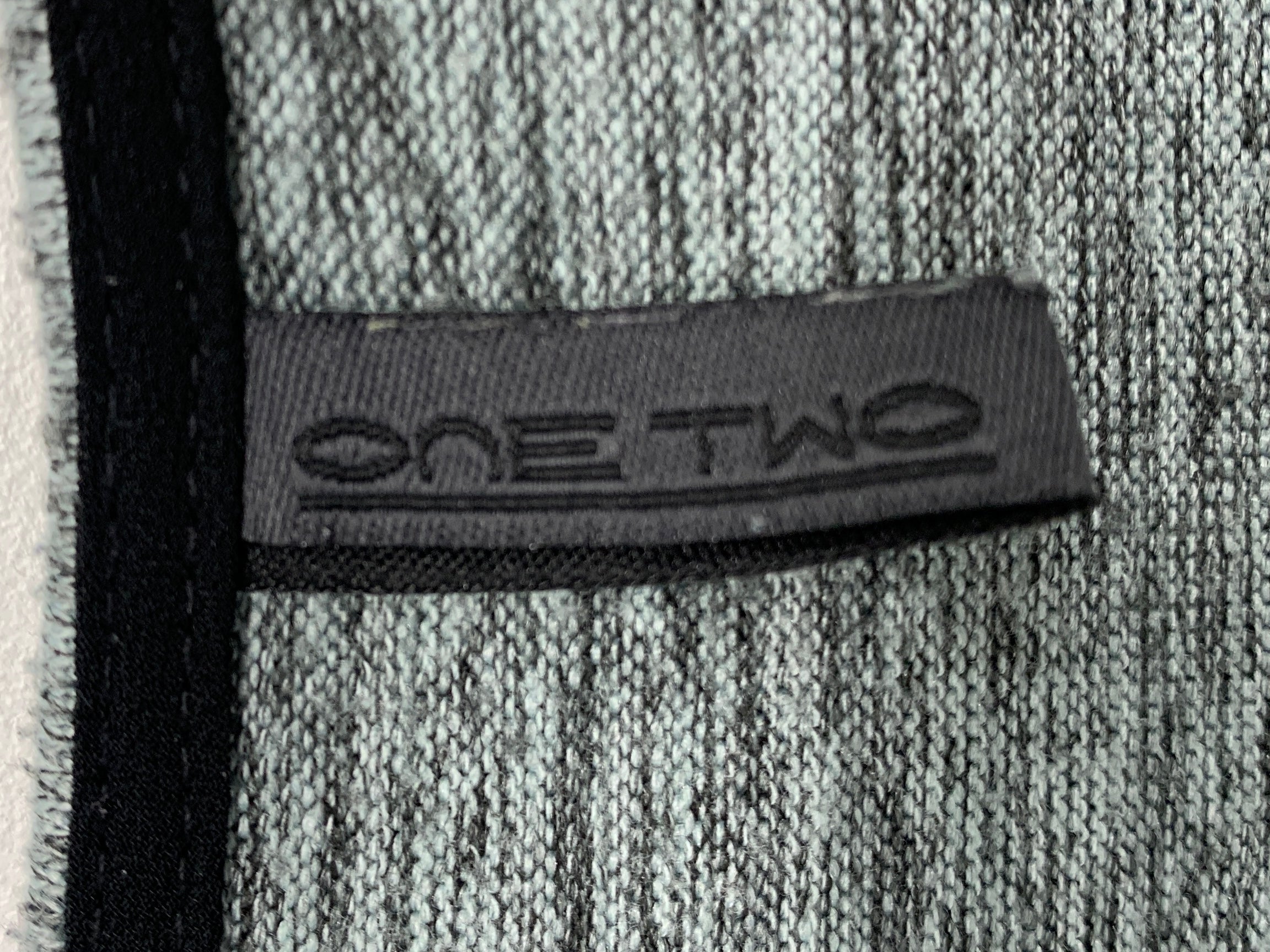 LUXZUZ // ONE TWO Bluse