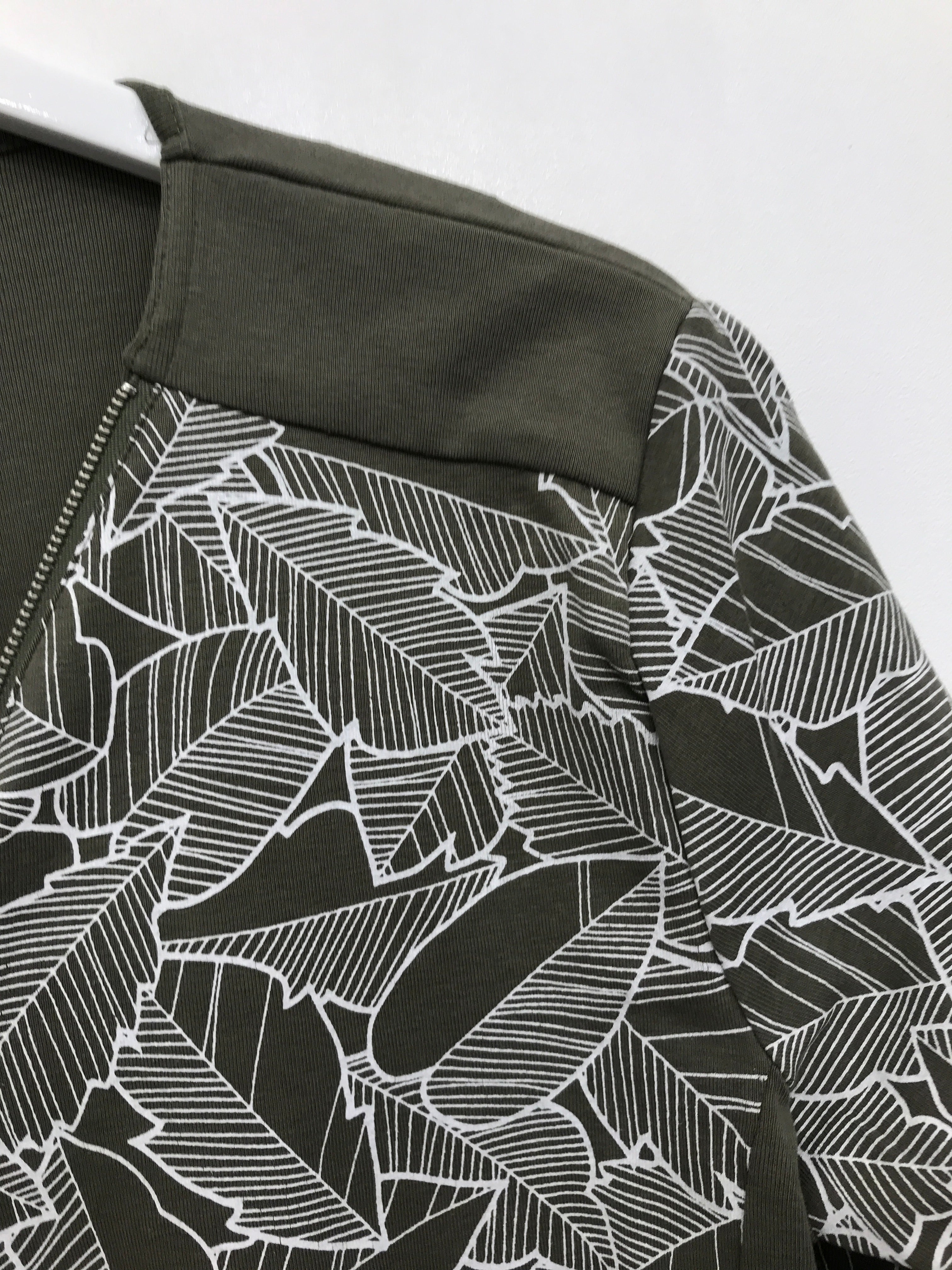 Signature Bluse