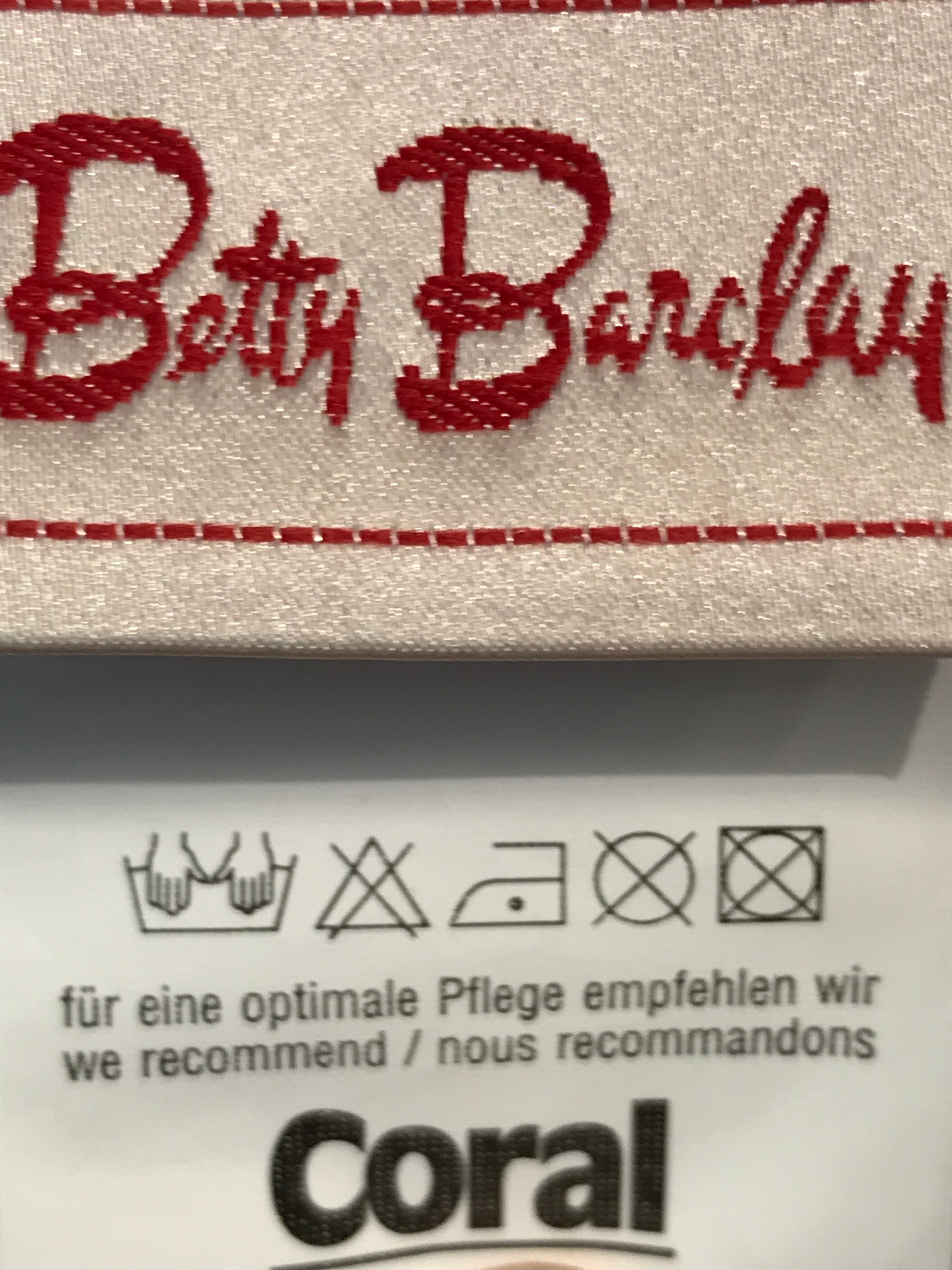 Betty Barclay Nederdel