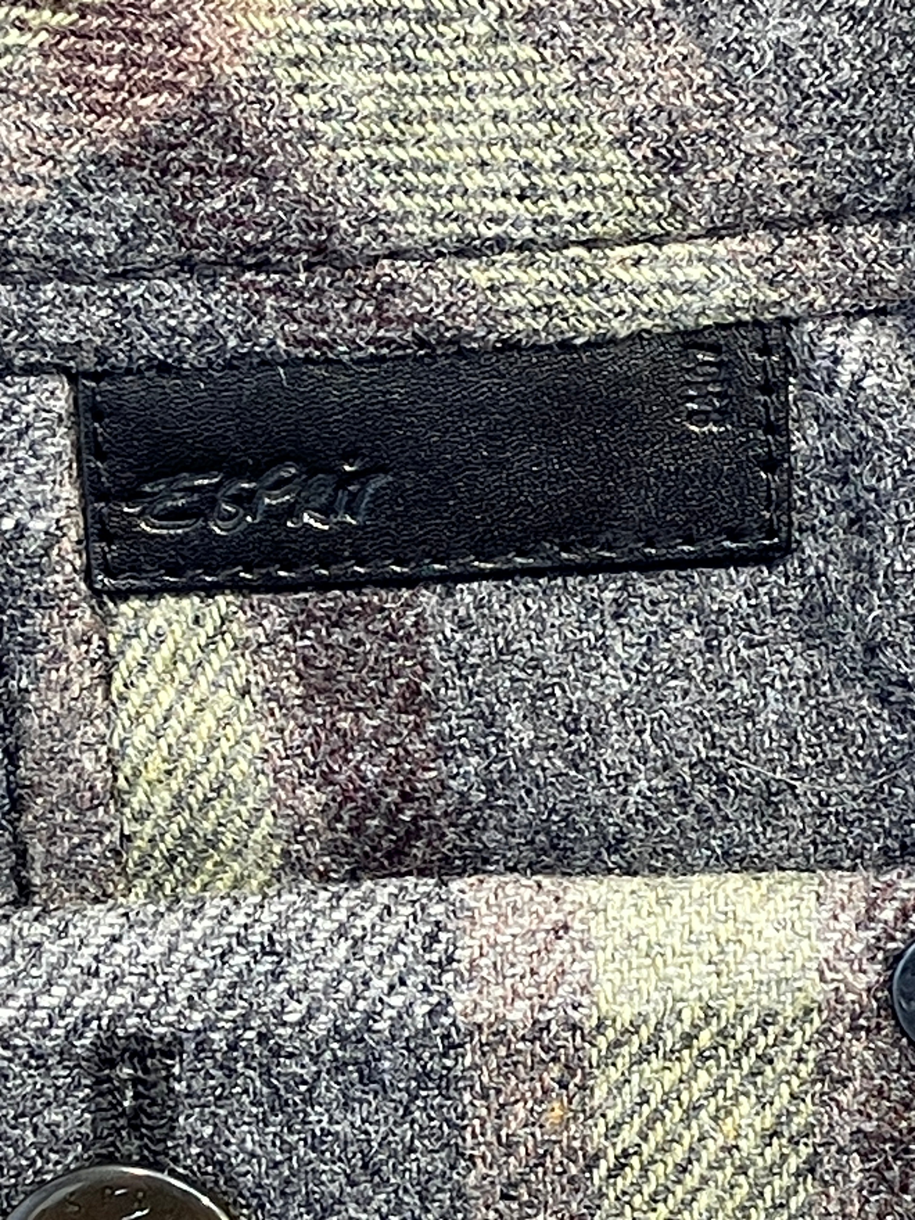 Esprit Nederdel