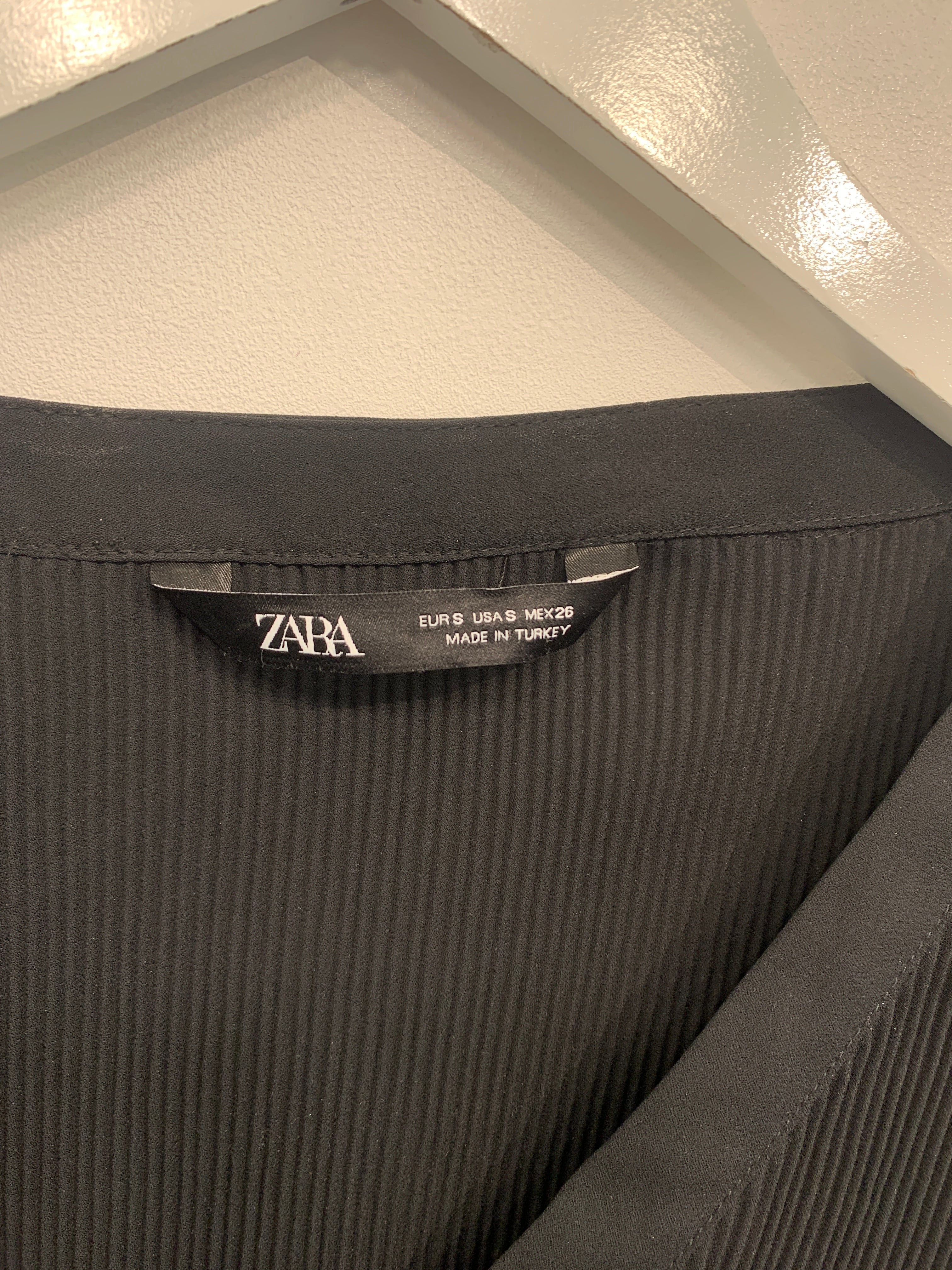 Zara Cardigan