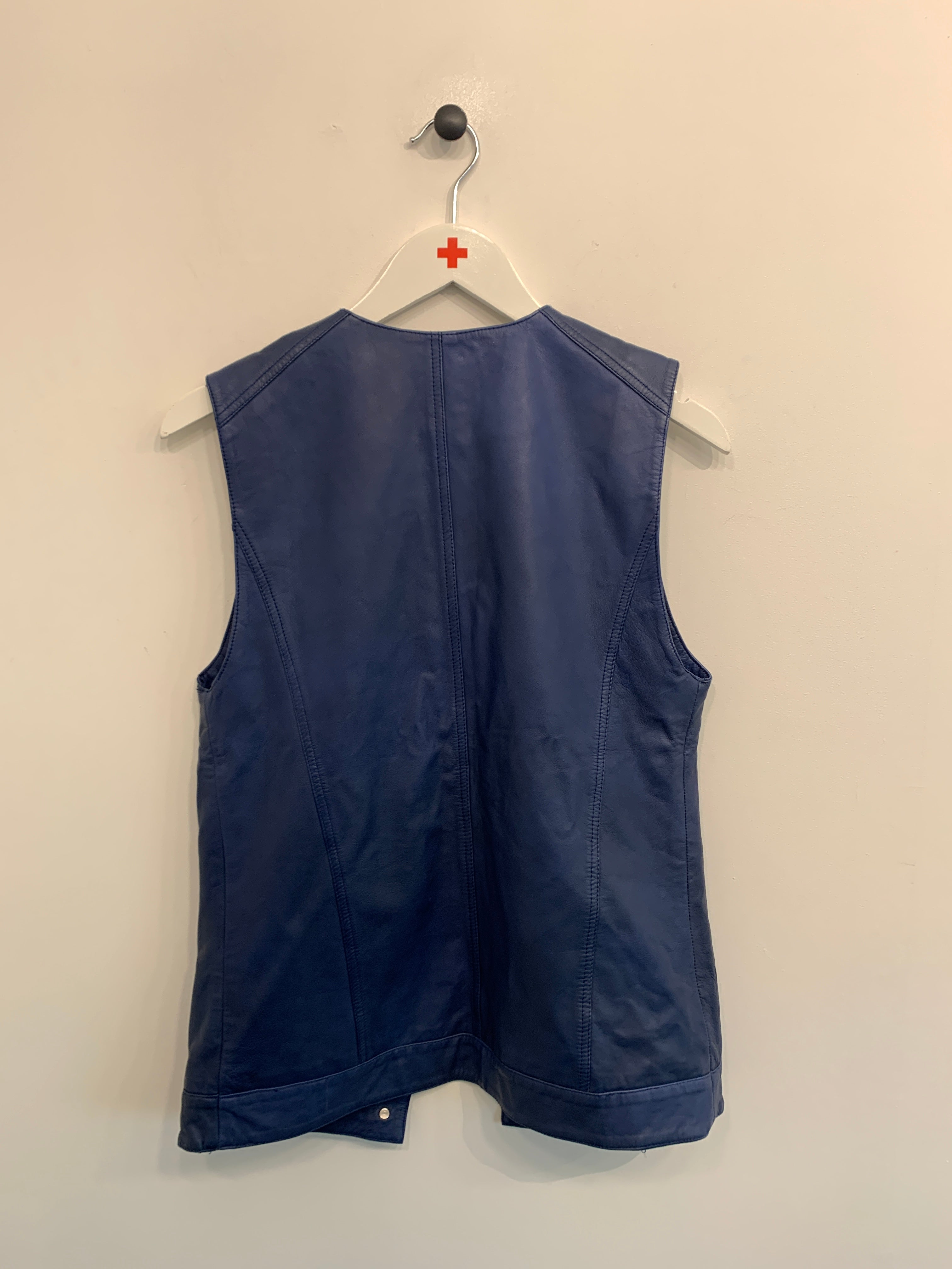 2ND DAY  Vest