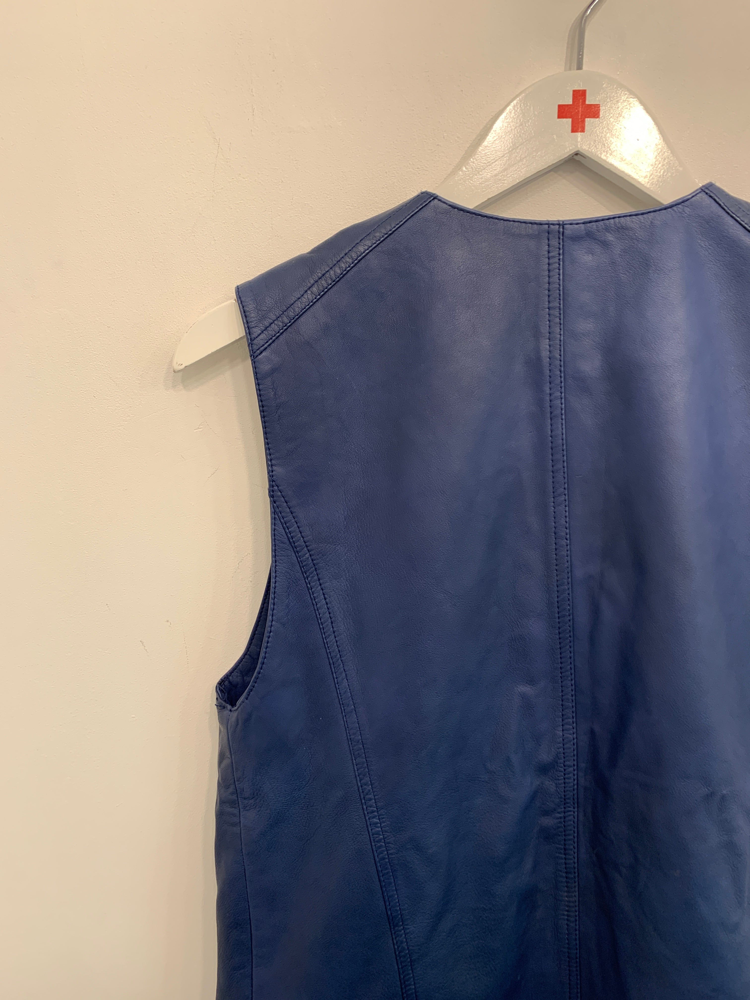 2ND DAY  Vest