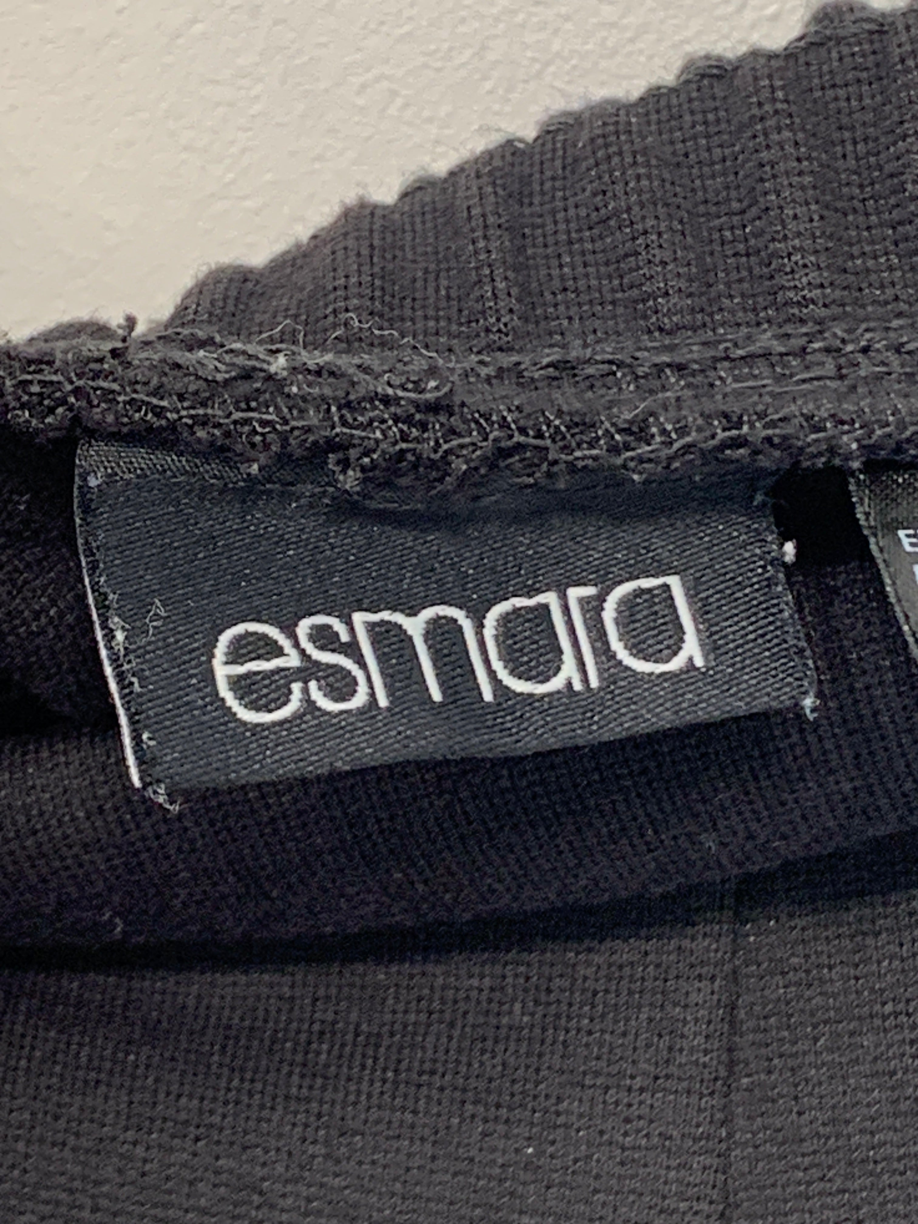 Esmara Bukser