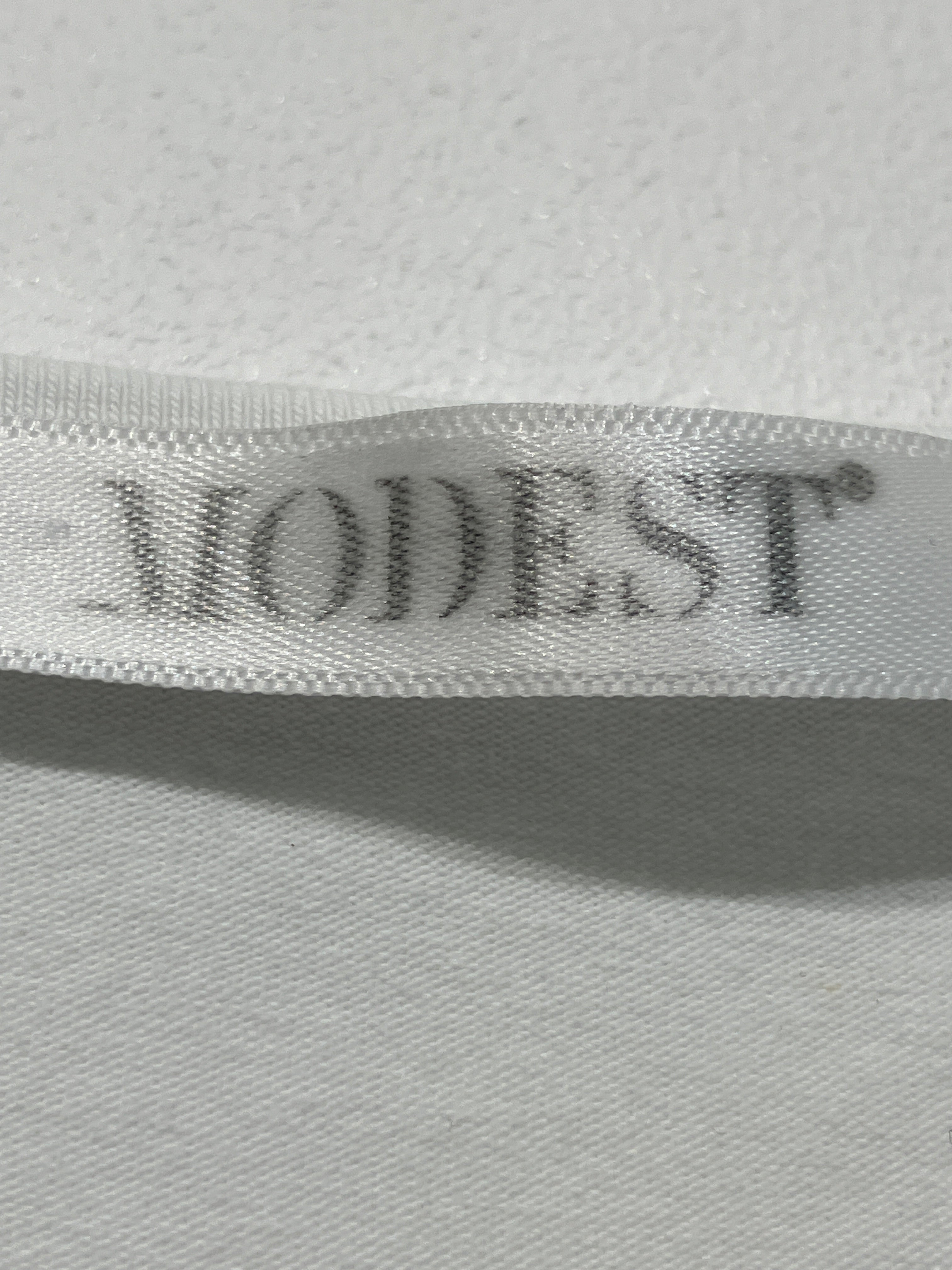 Modest Bluse