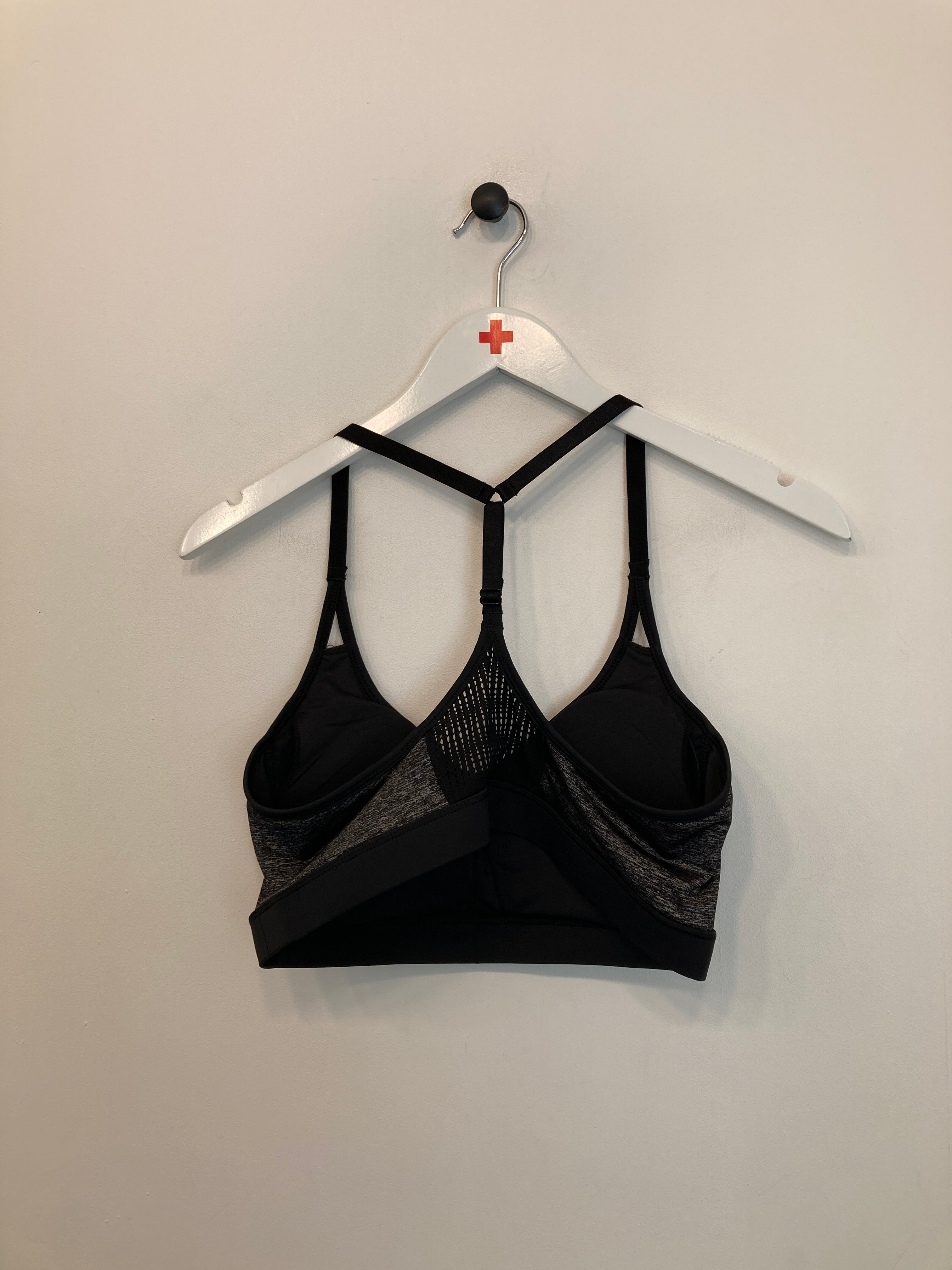 H&M Sports BH