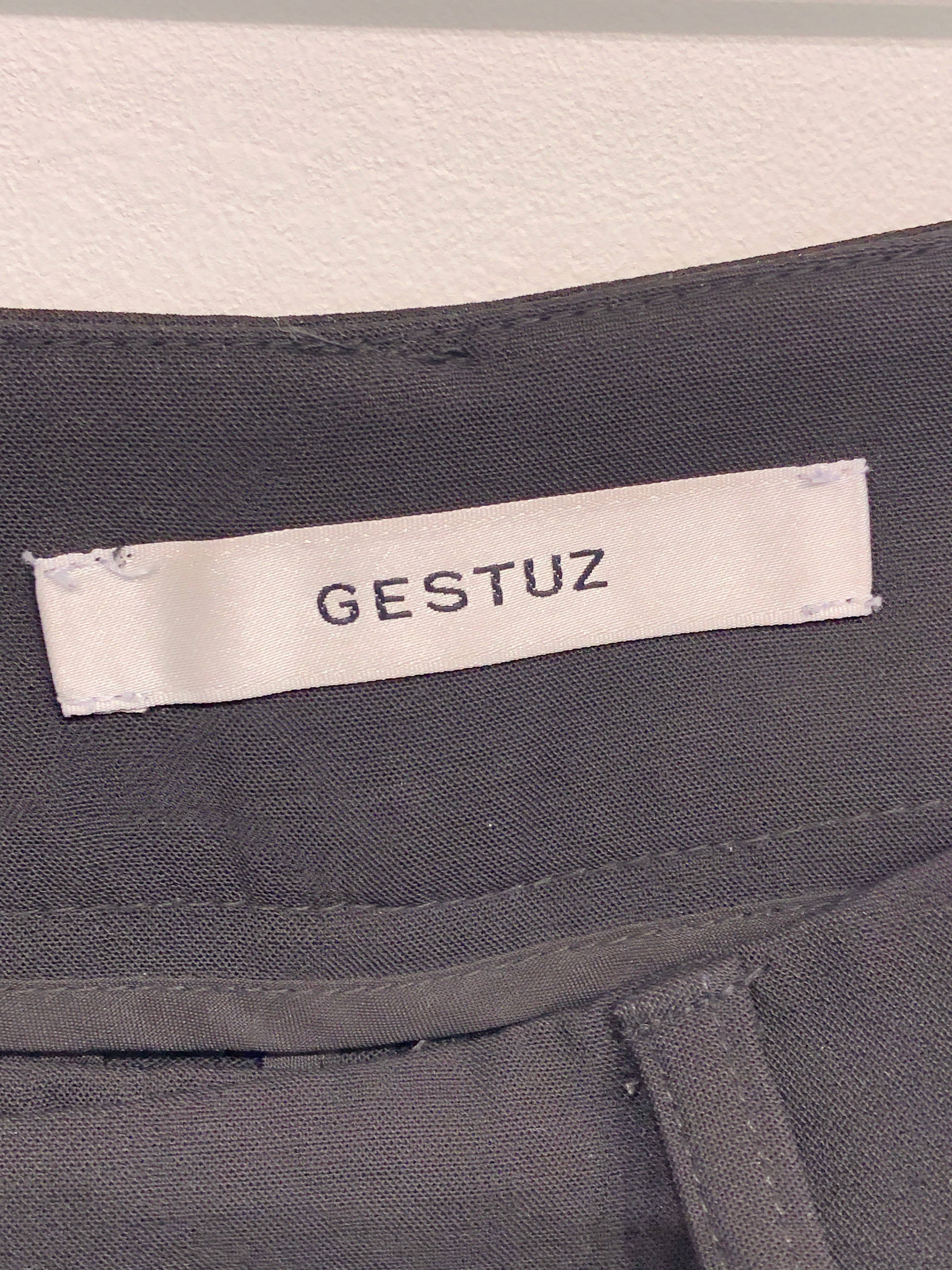 Gestuz Bukser