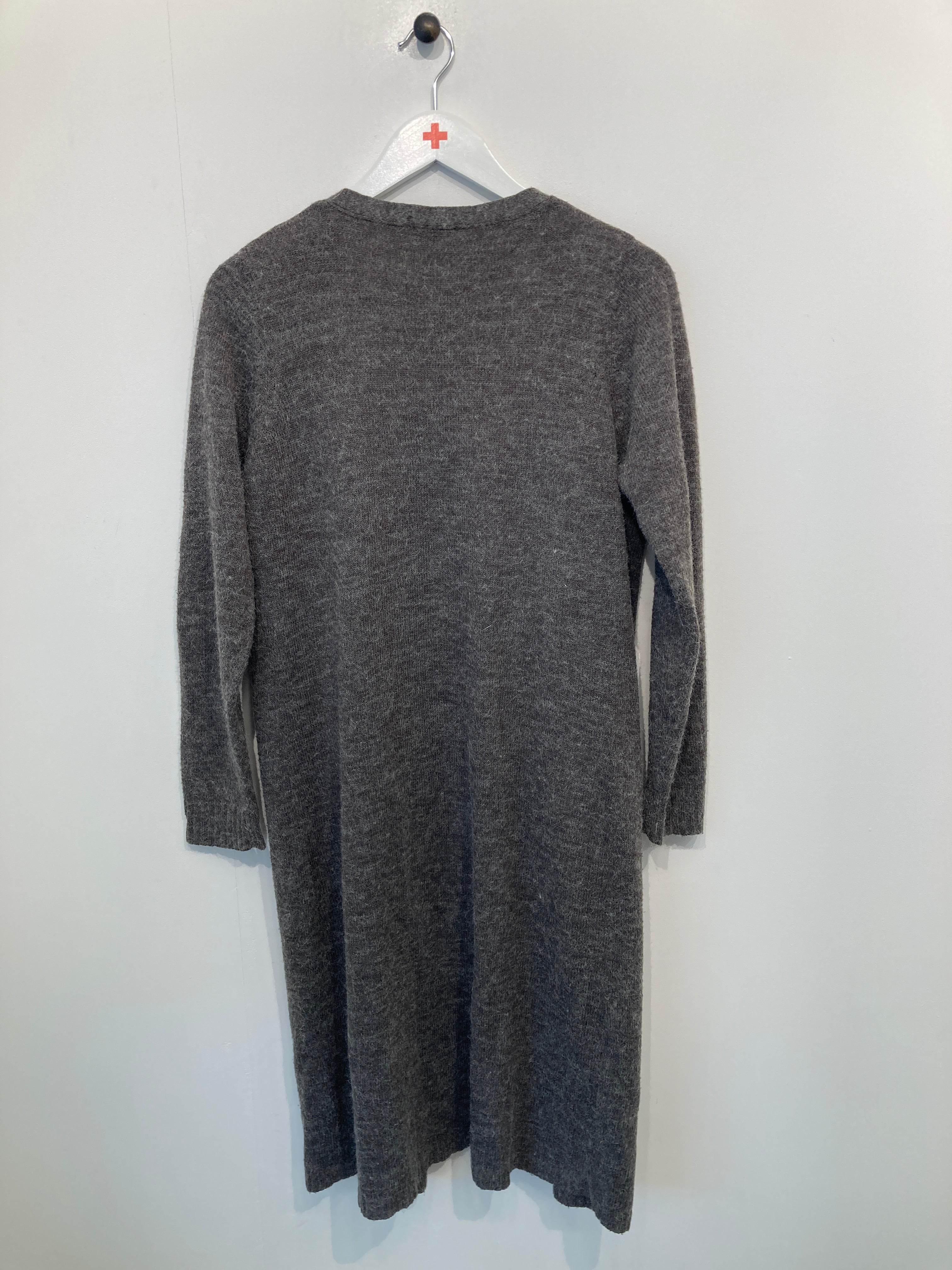 Vila Cardigan