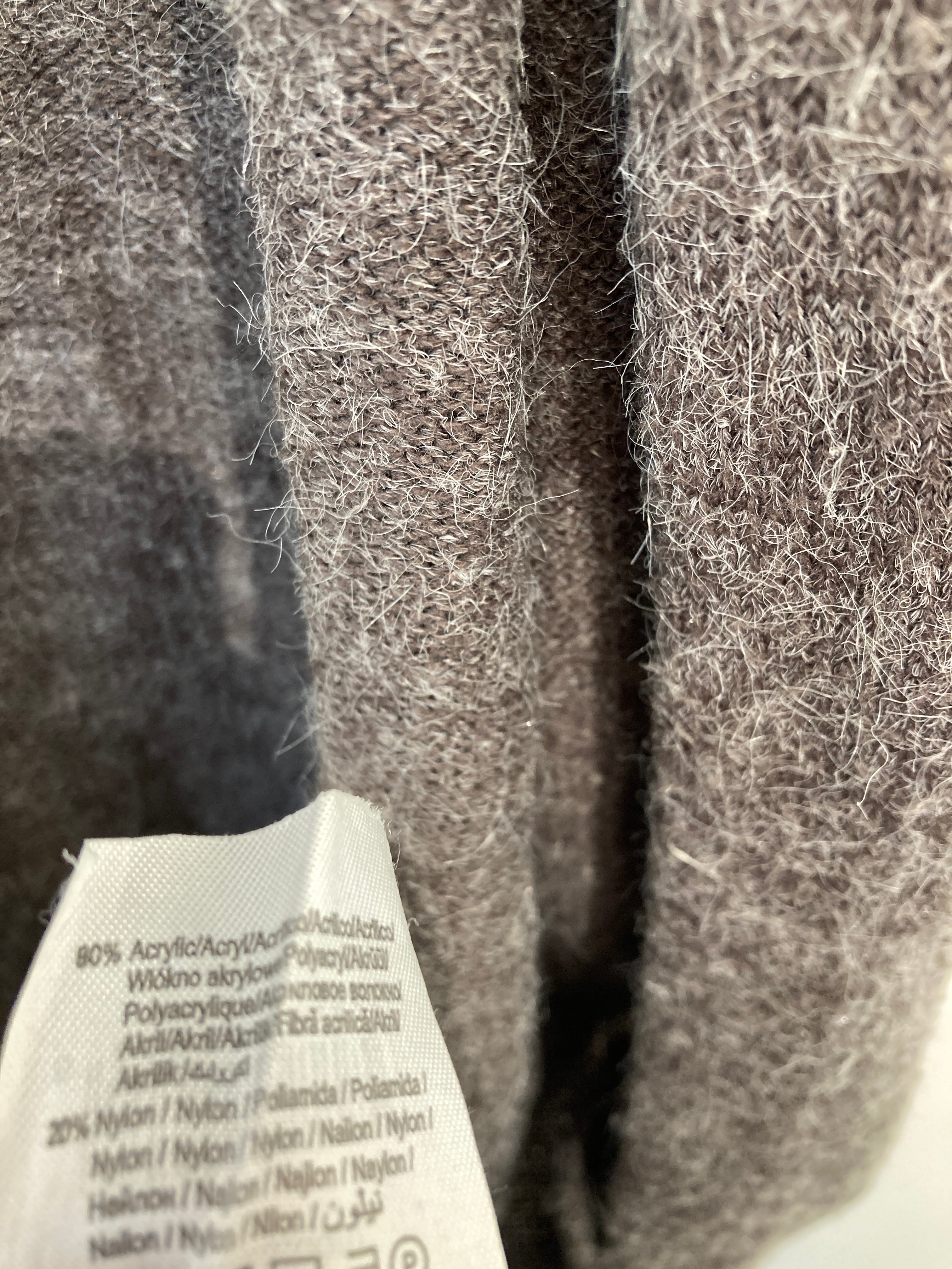 Vila Cardigan