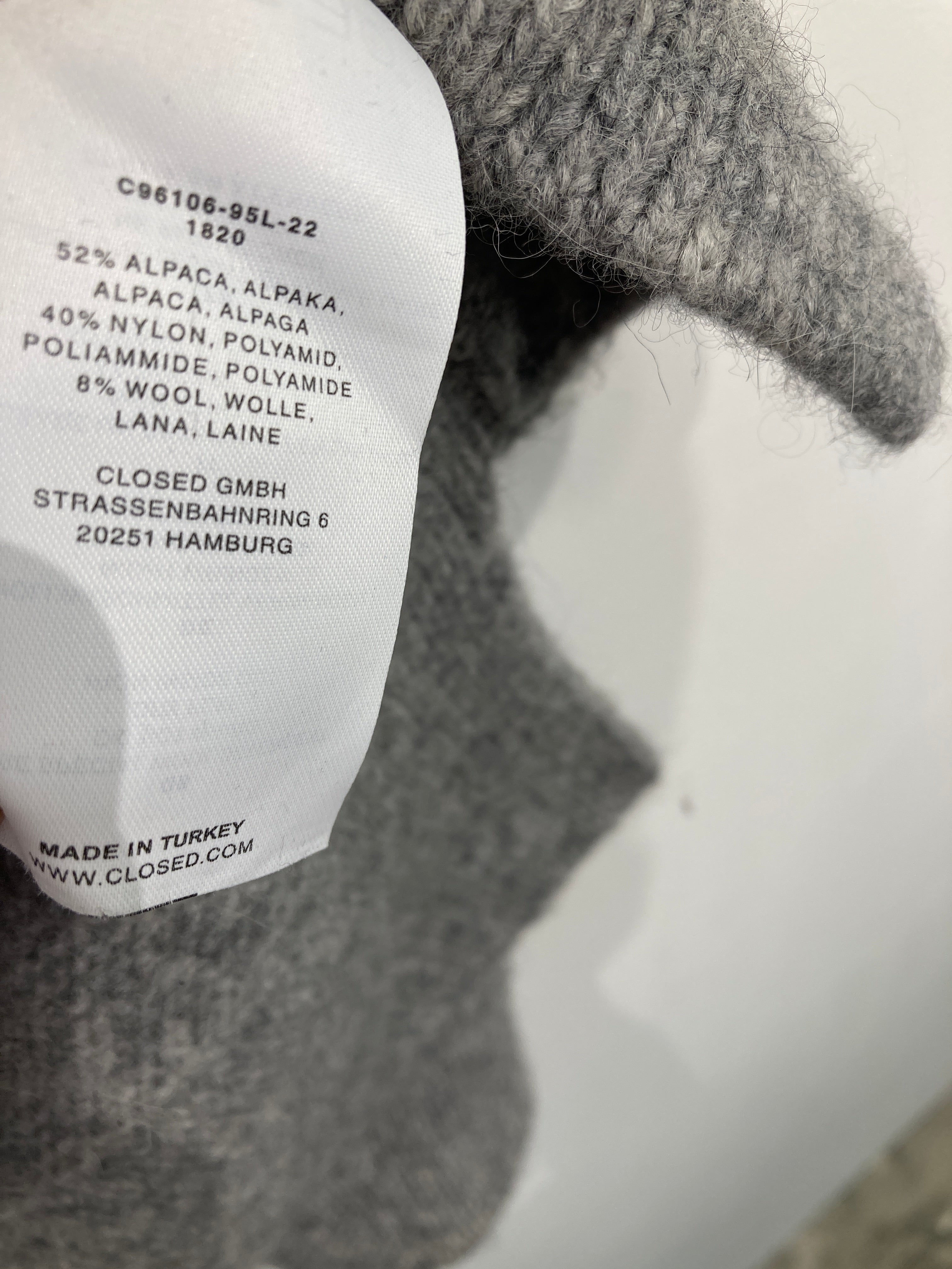 Closed Cardigan