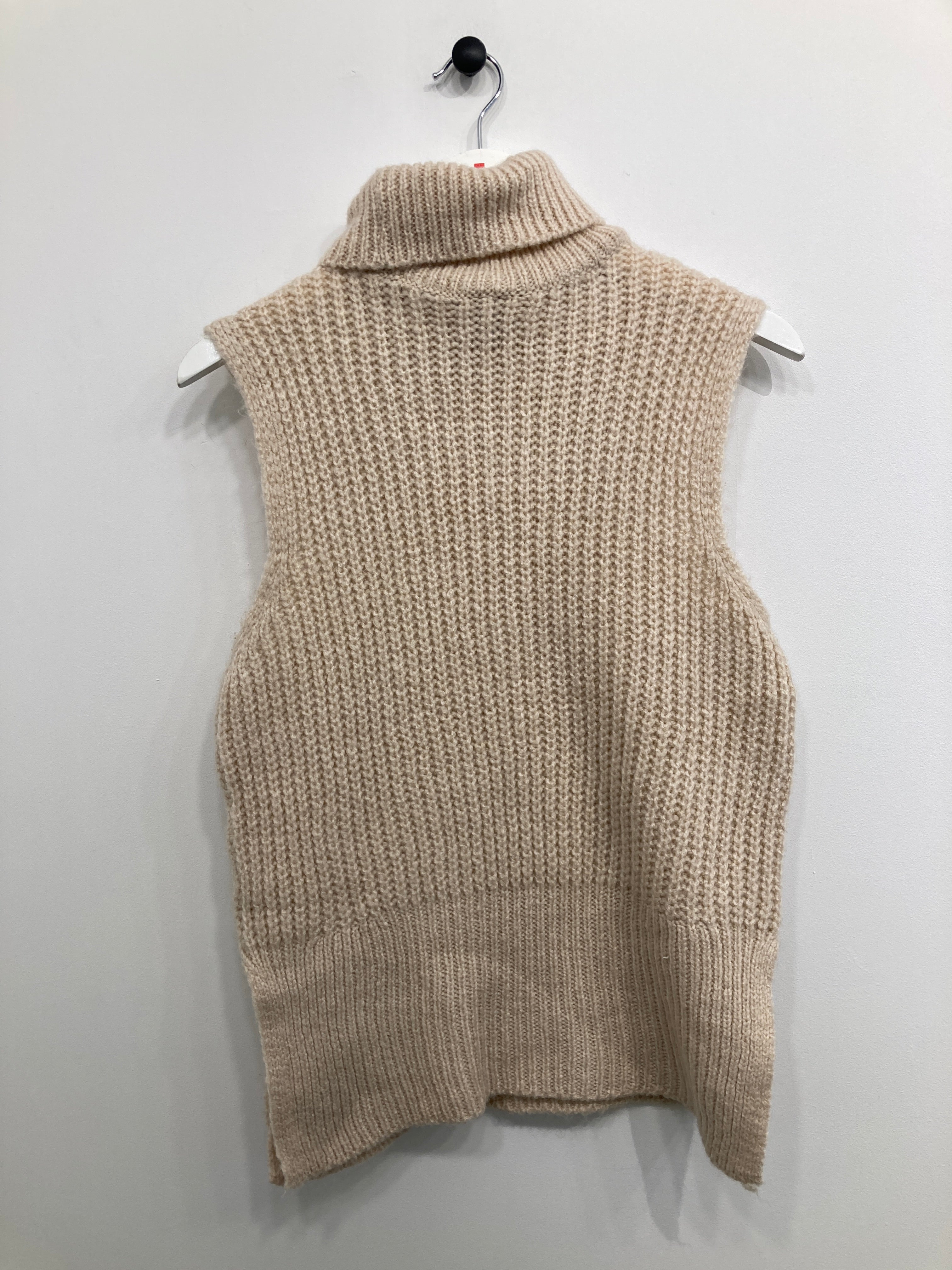 Y.A.S Vest