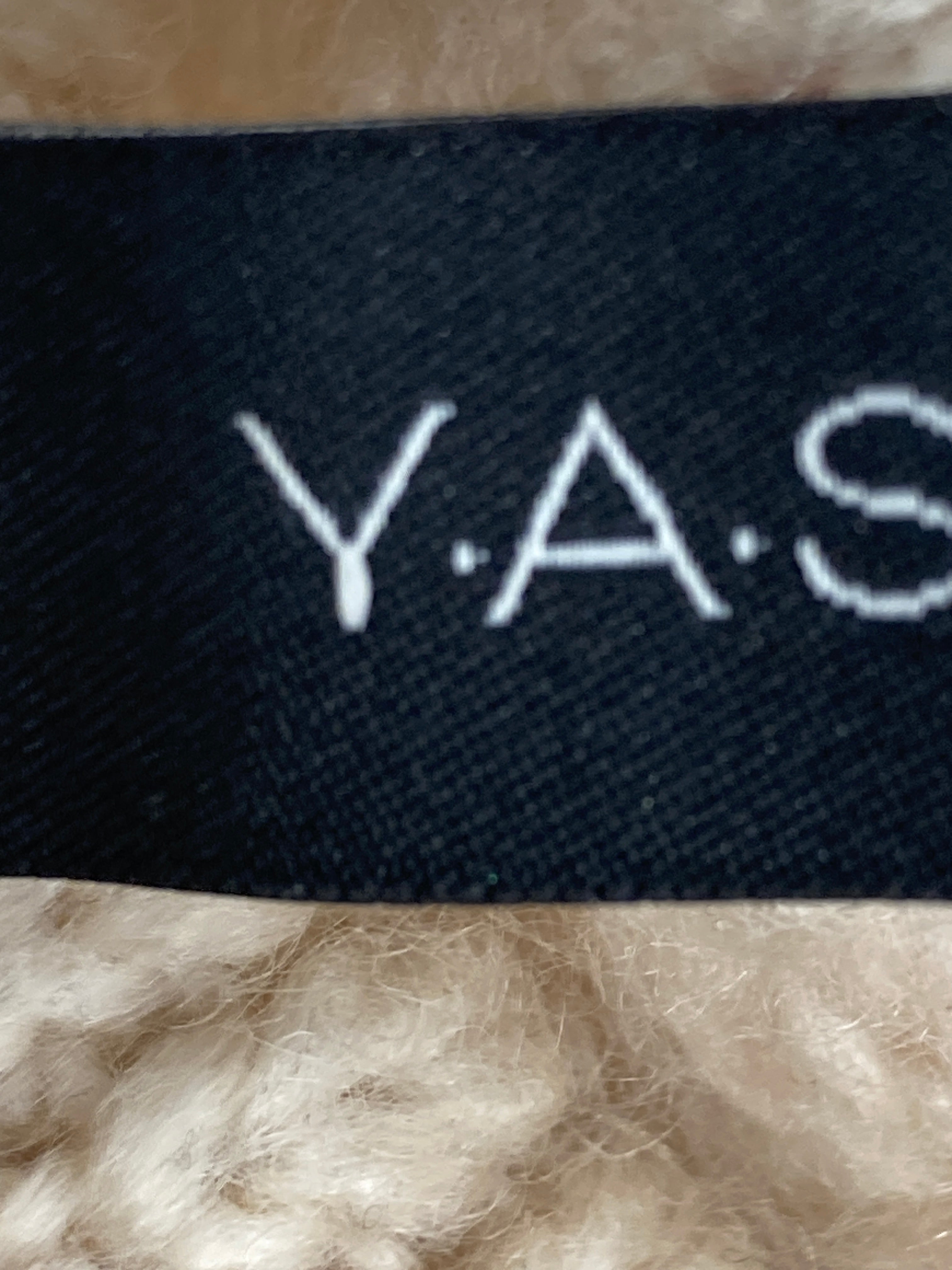 Y.A.S Vest