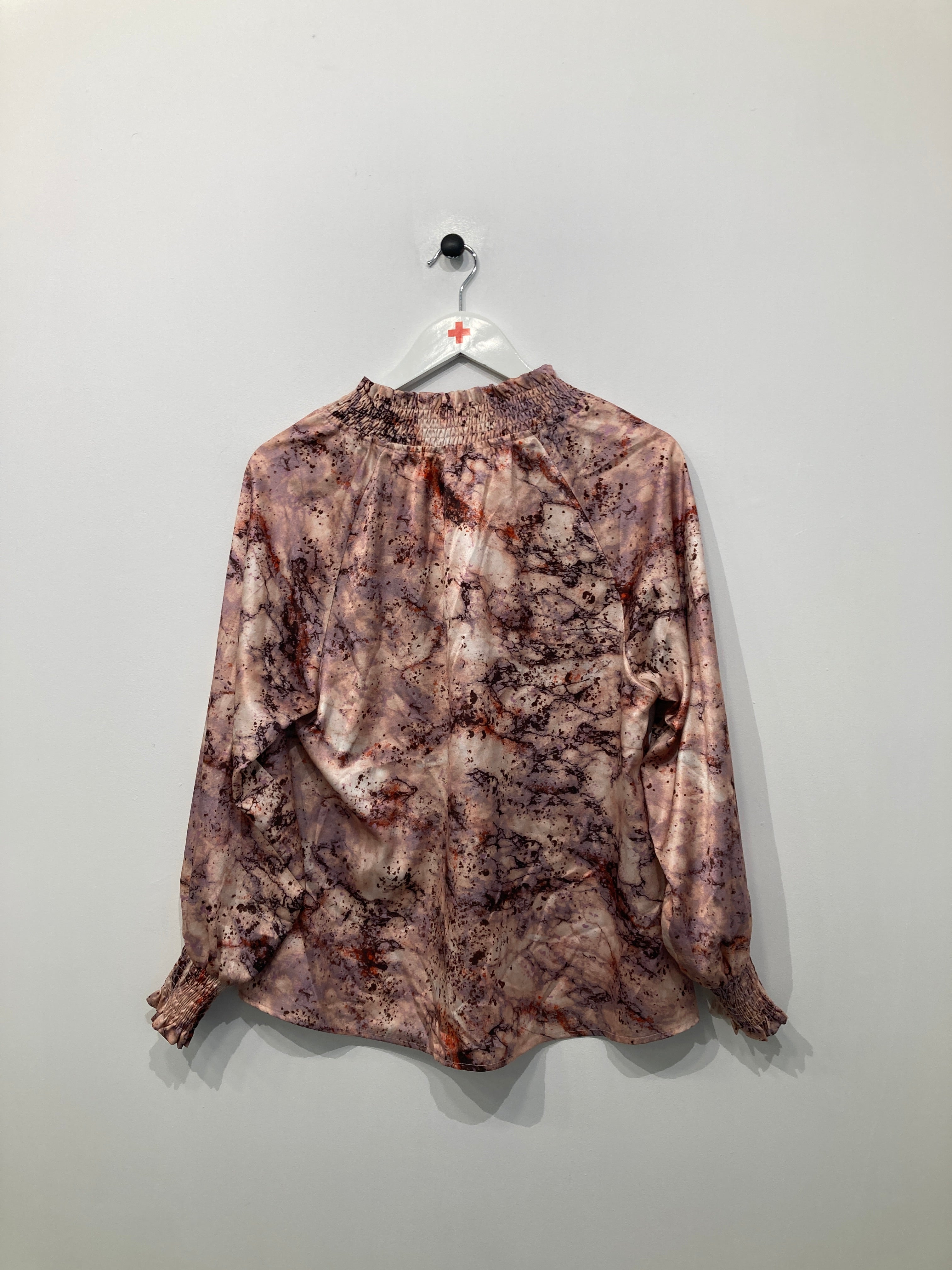 Neo Noir Bluse