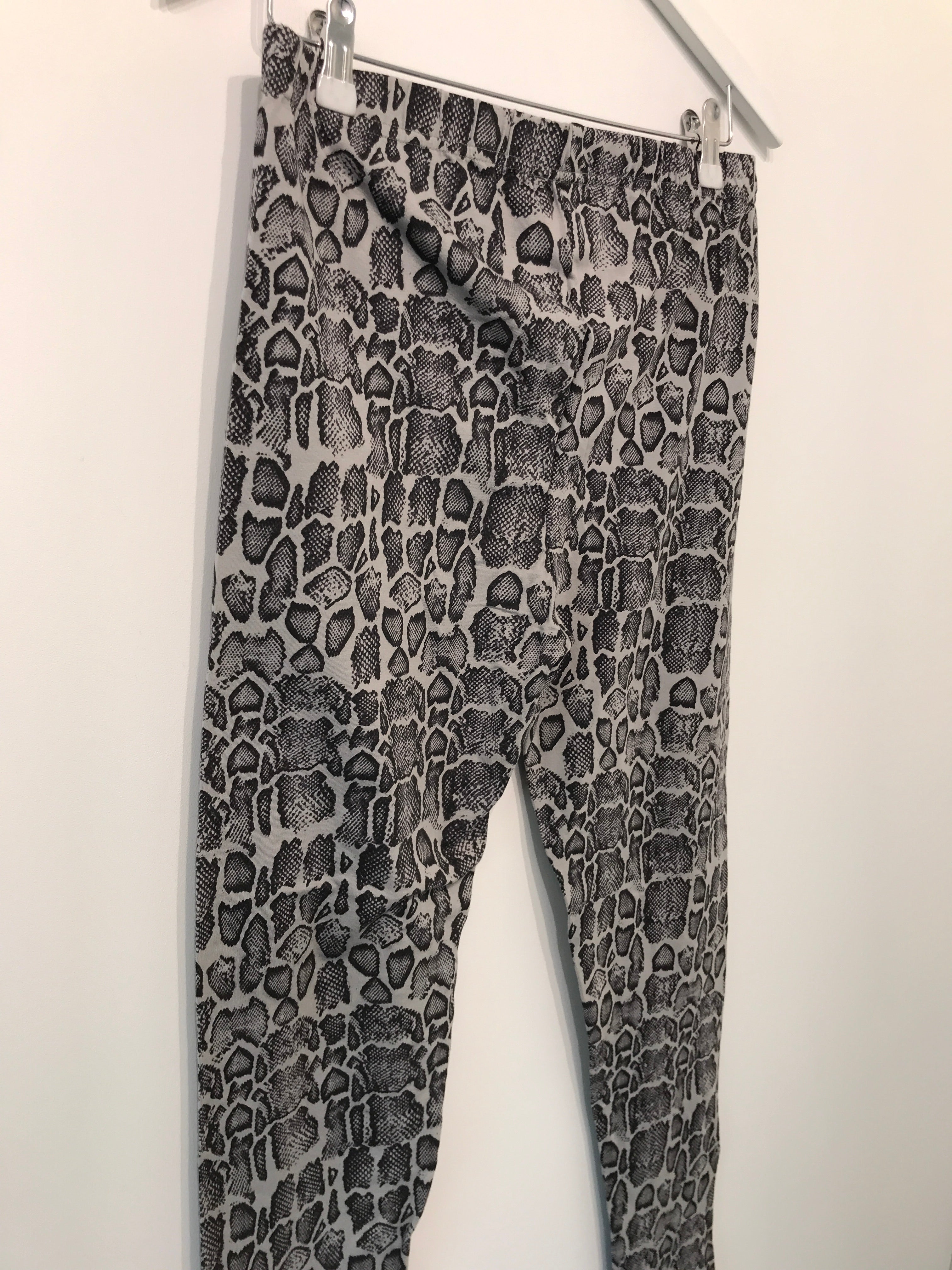 Norvig Leggings