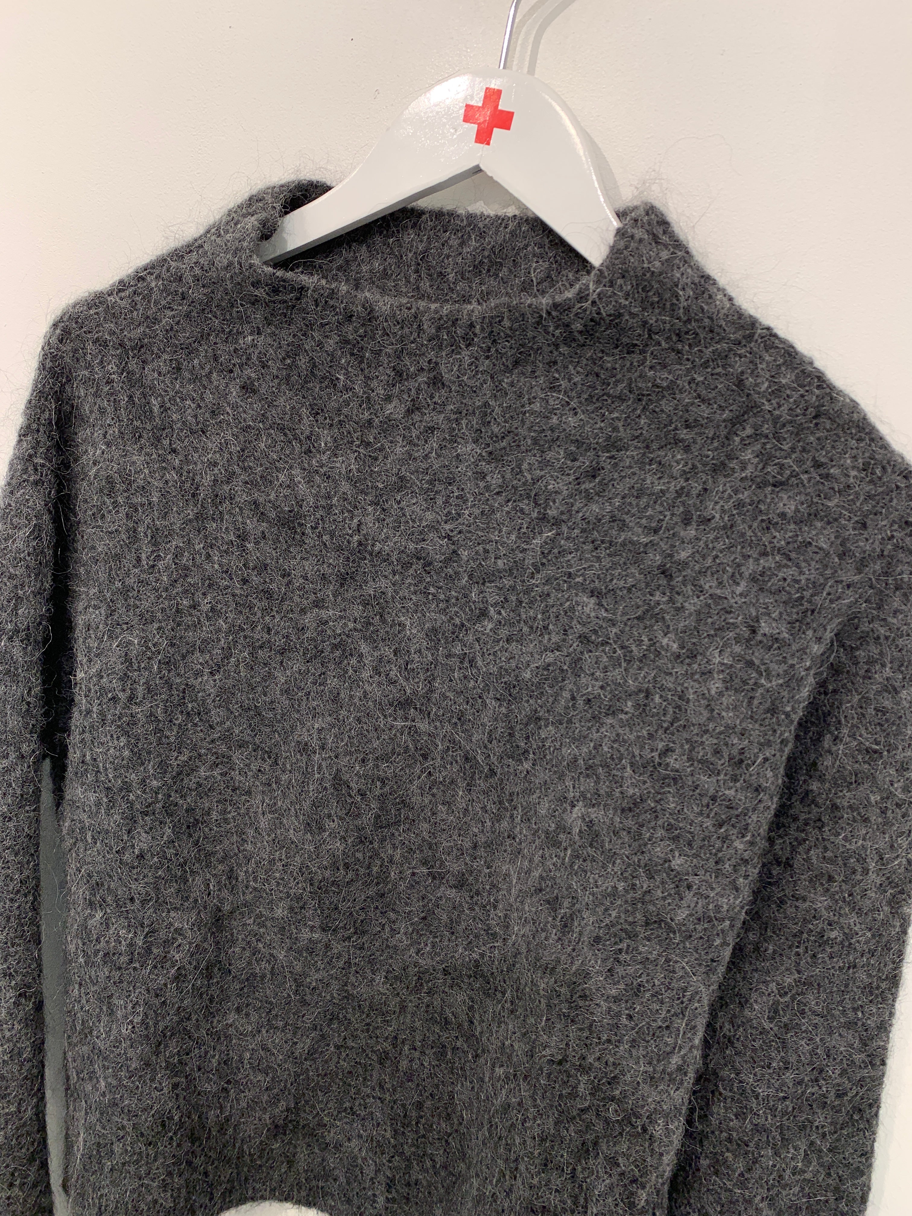 Basic Apparel Strik