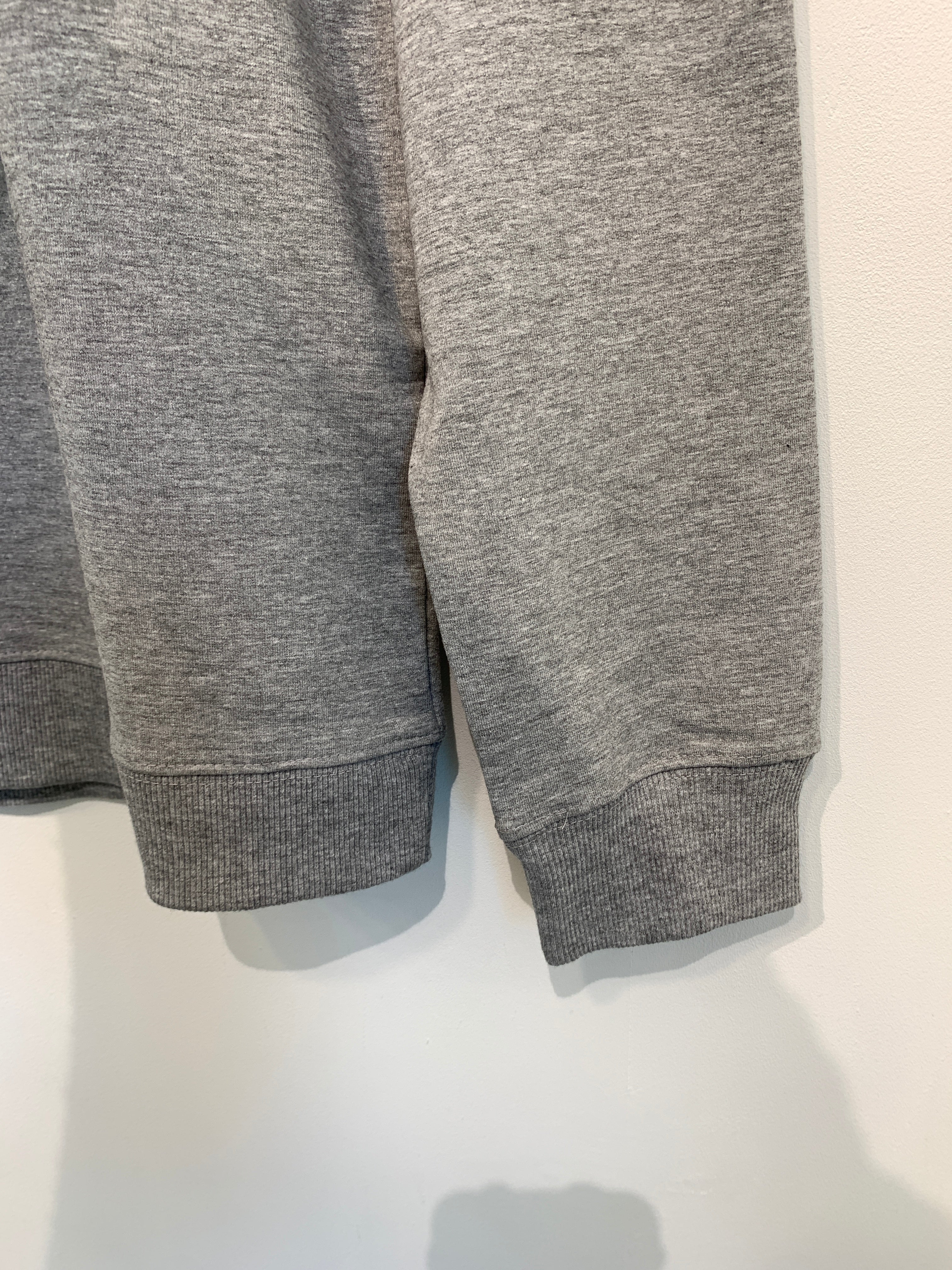 IKAIKA Sweatshirt