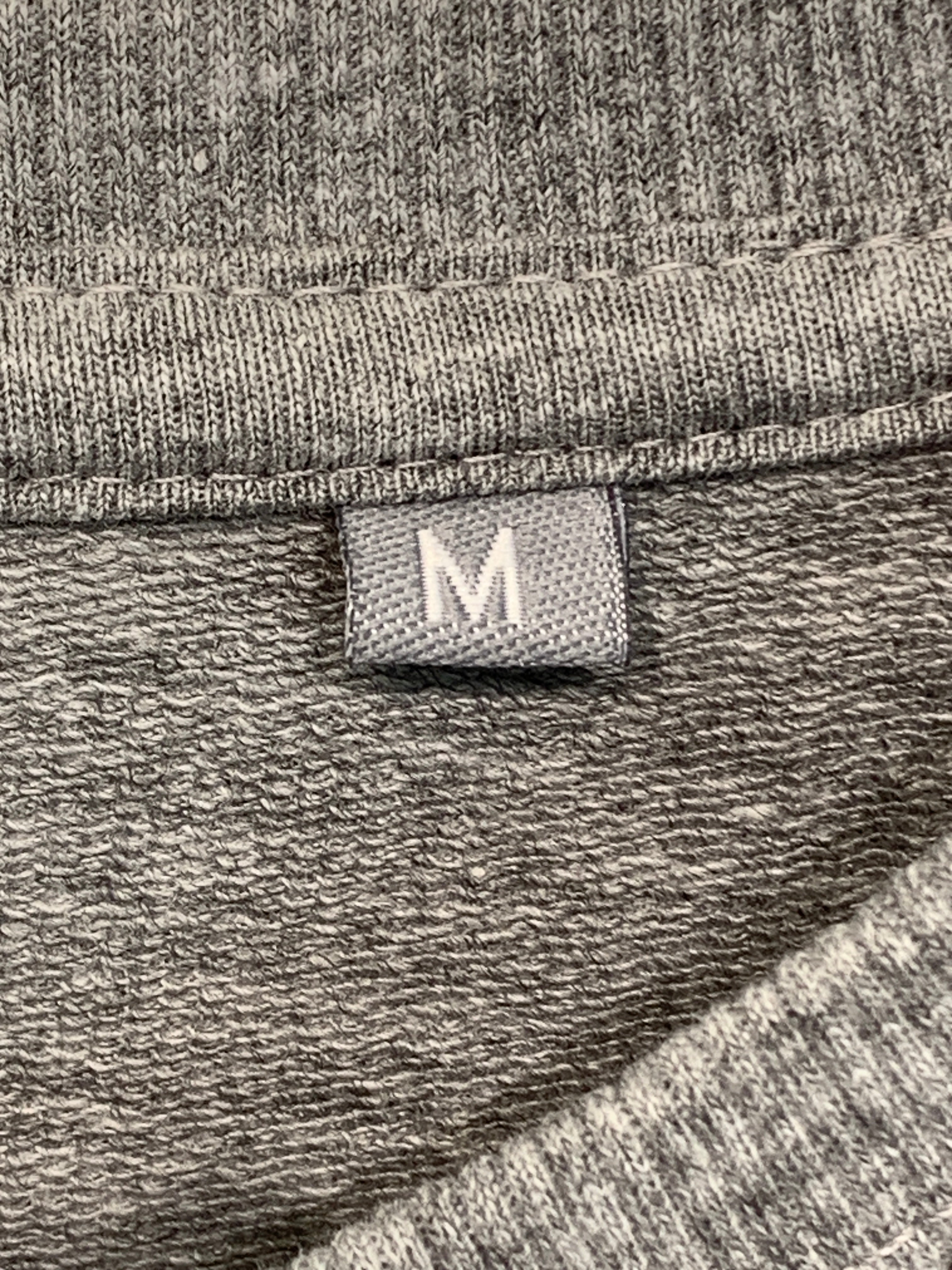 IKAIKA Sweatshirt