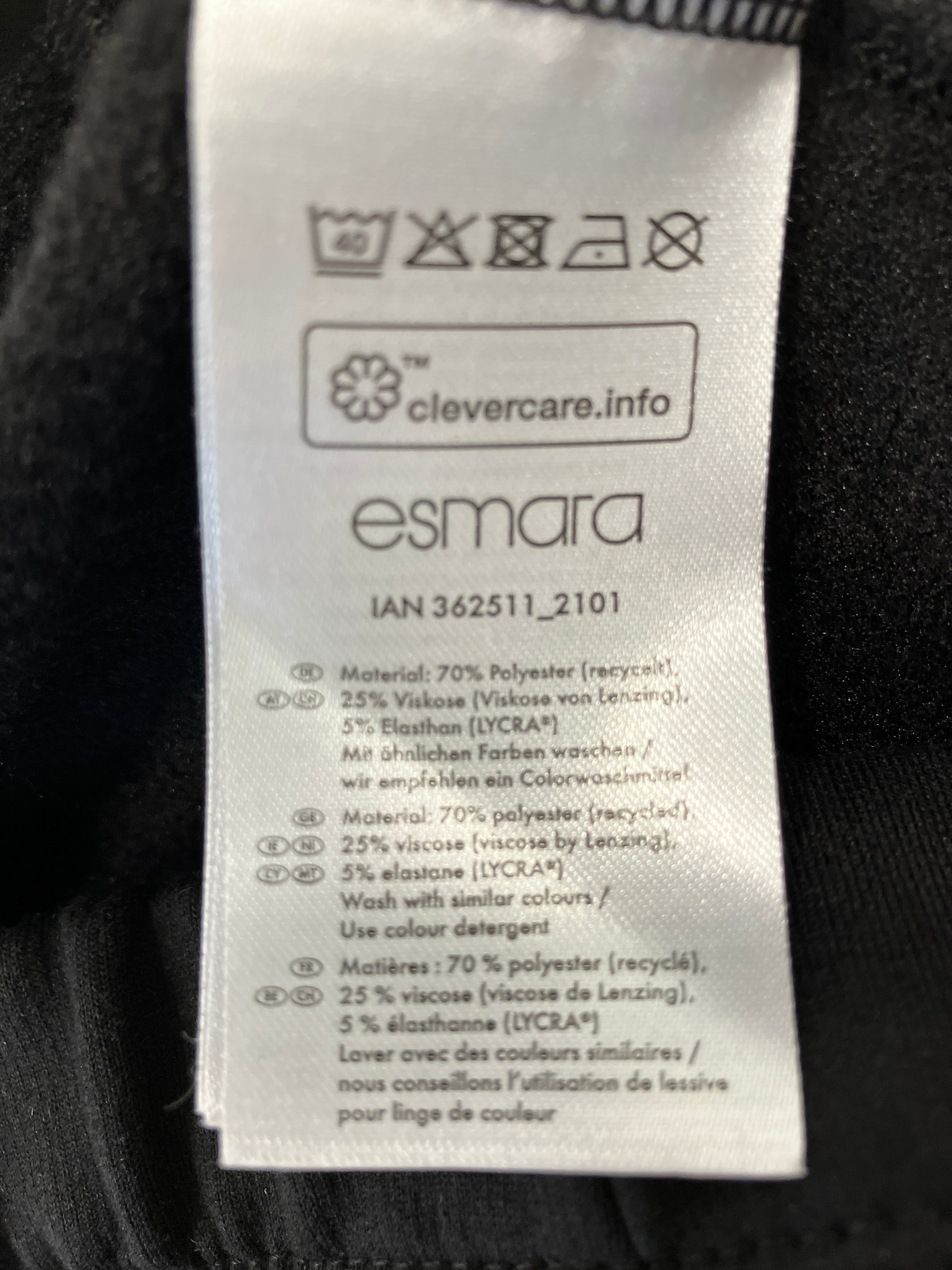 Esmara Bukser