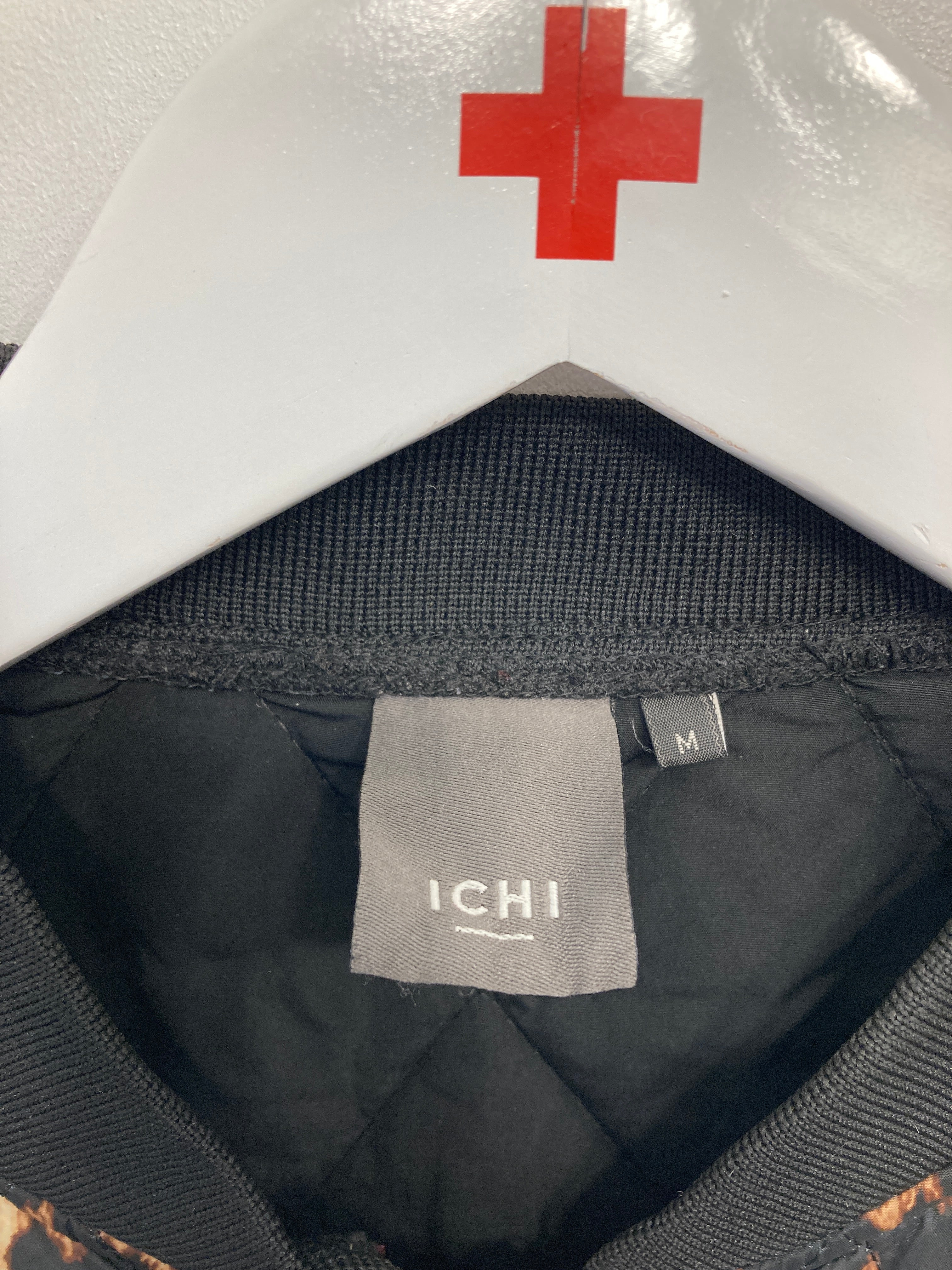 Ichi Jakke
