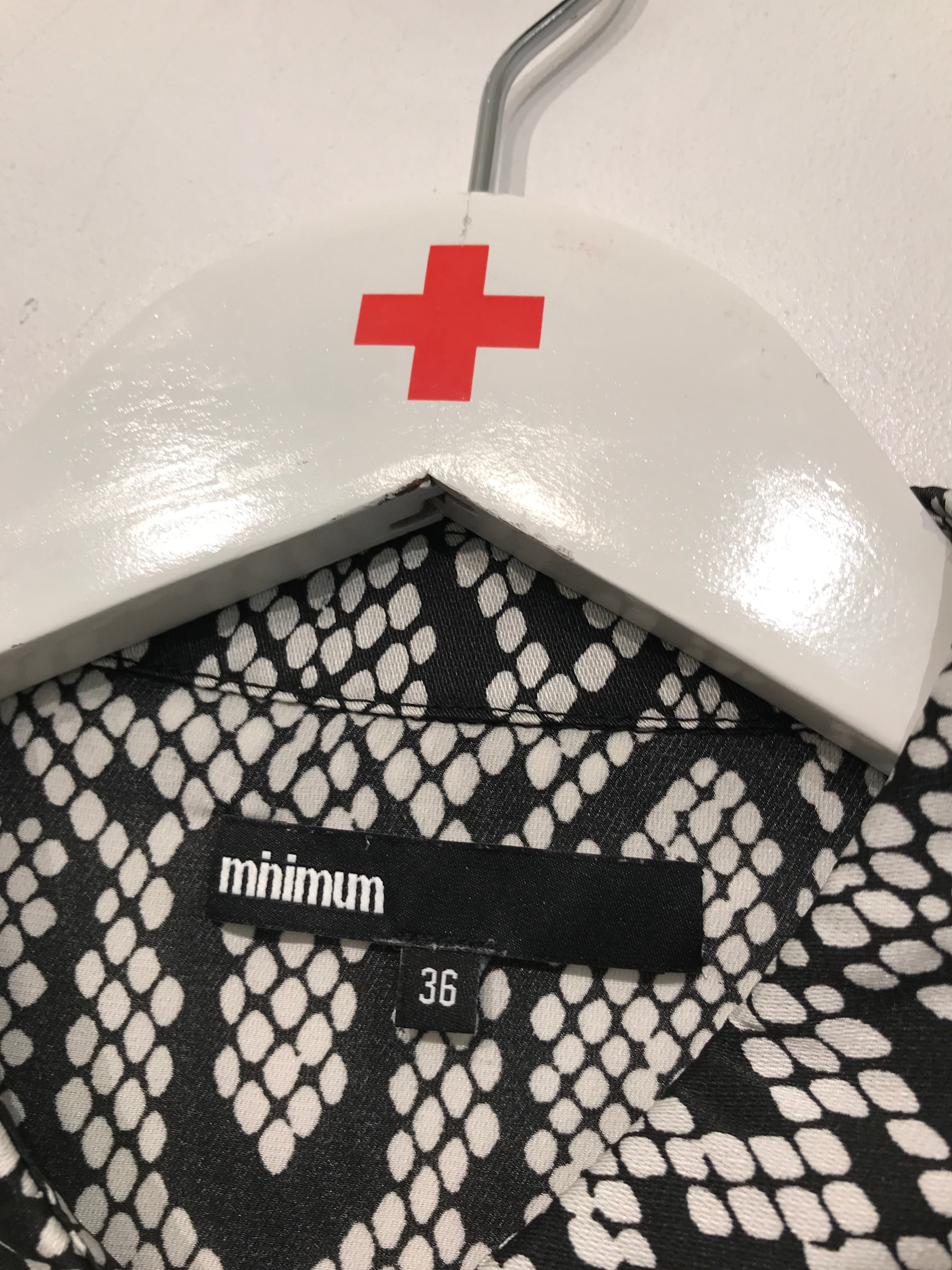 Minimum Skjorte
