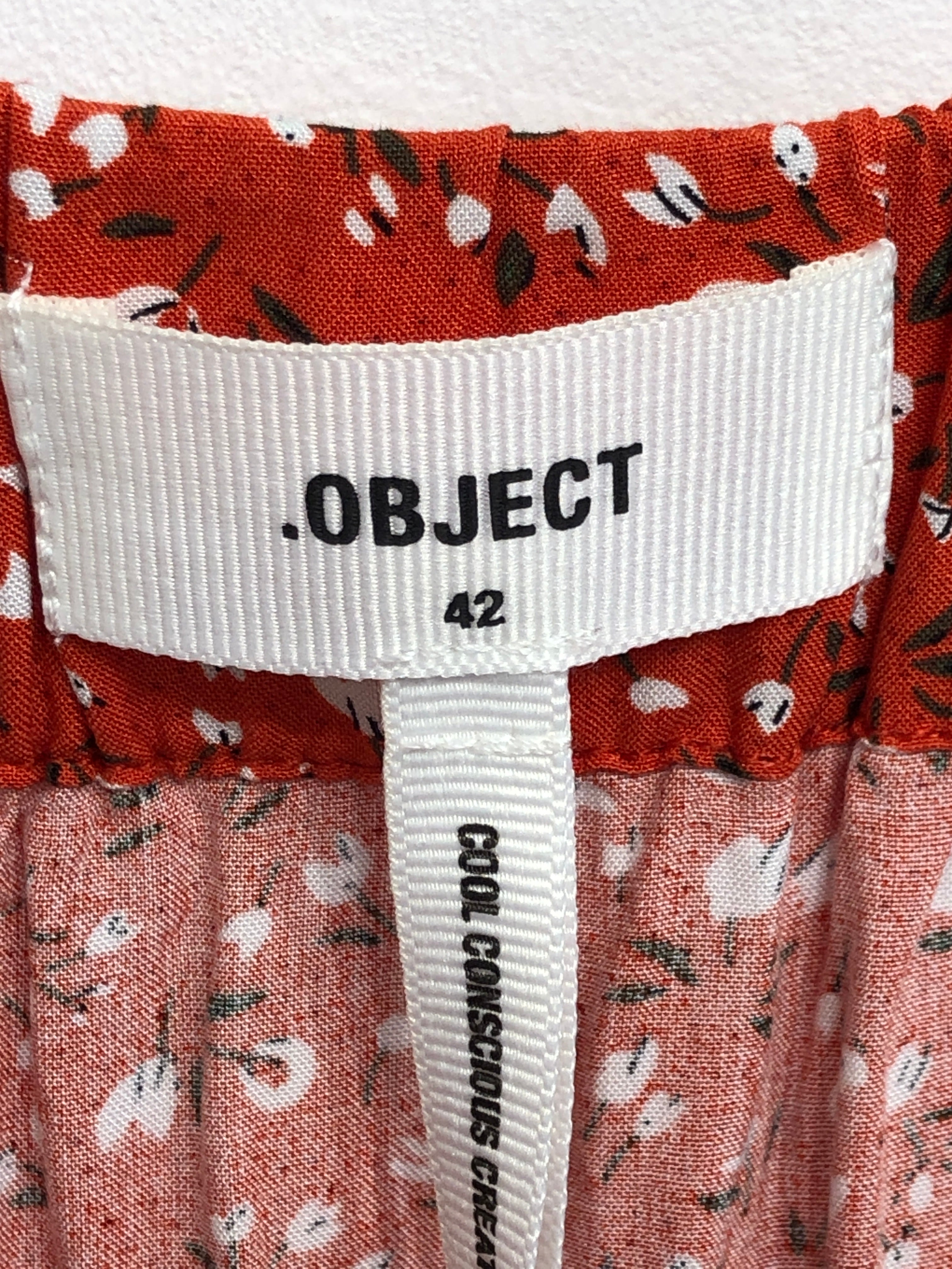 Object Nederdel
