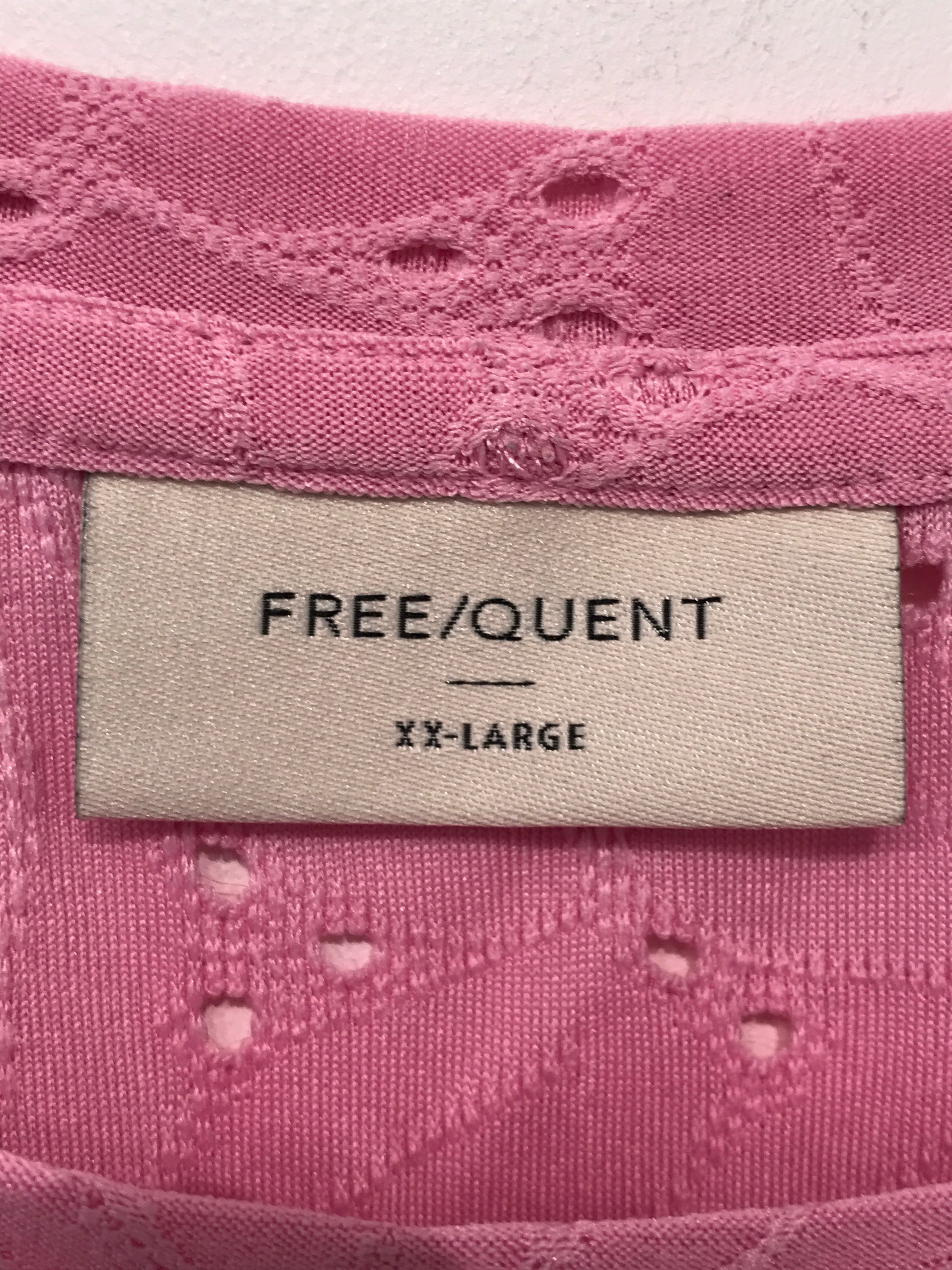 Free Quent T-shirt