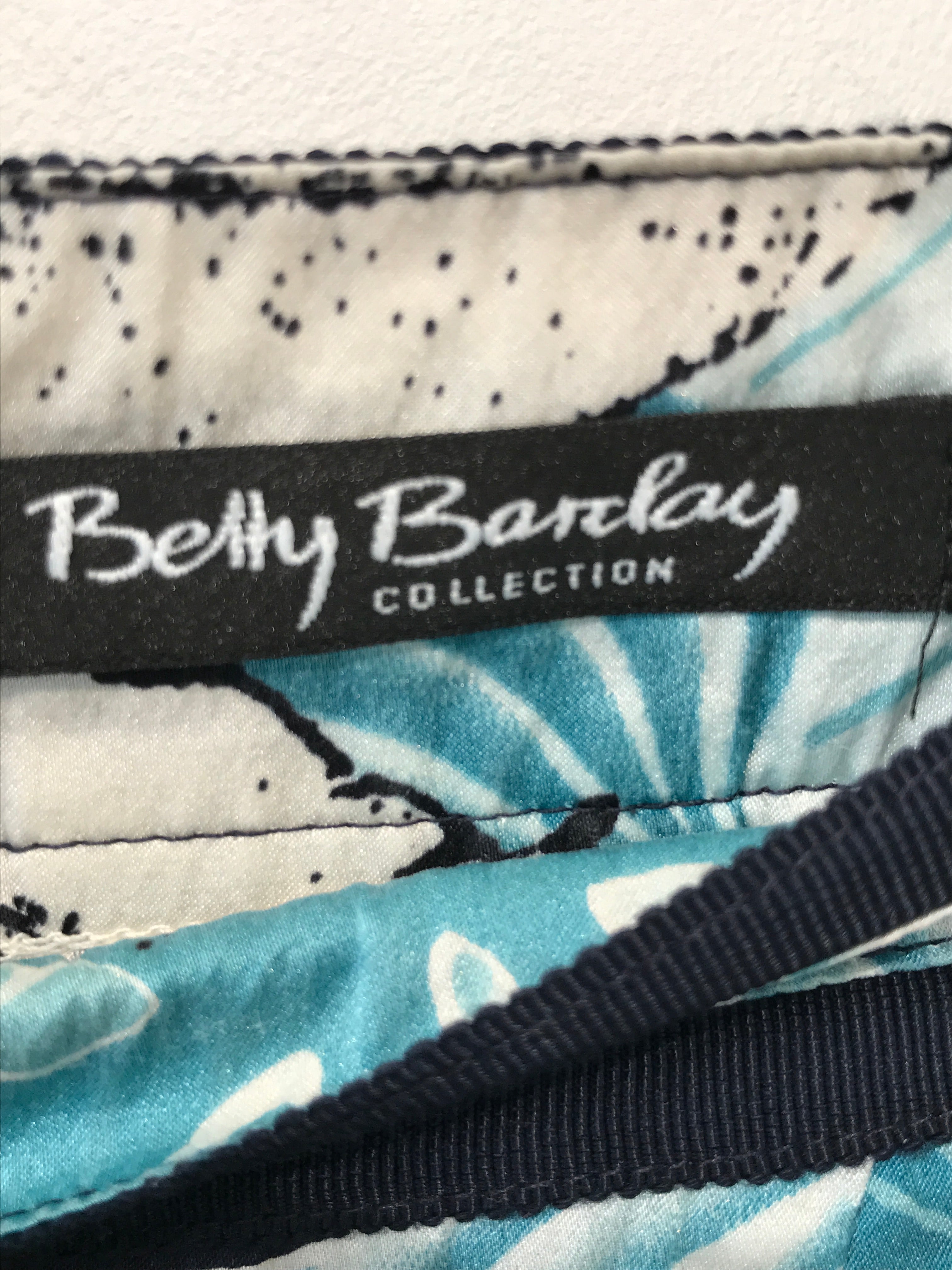 Betty Barclay Nederdel