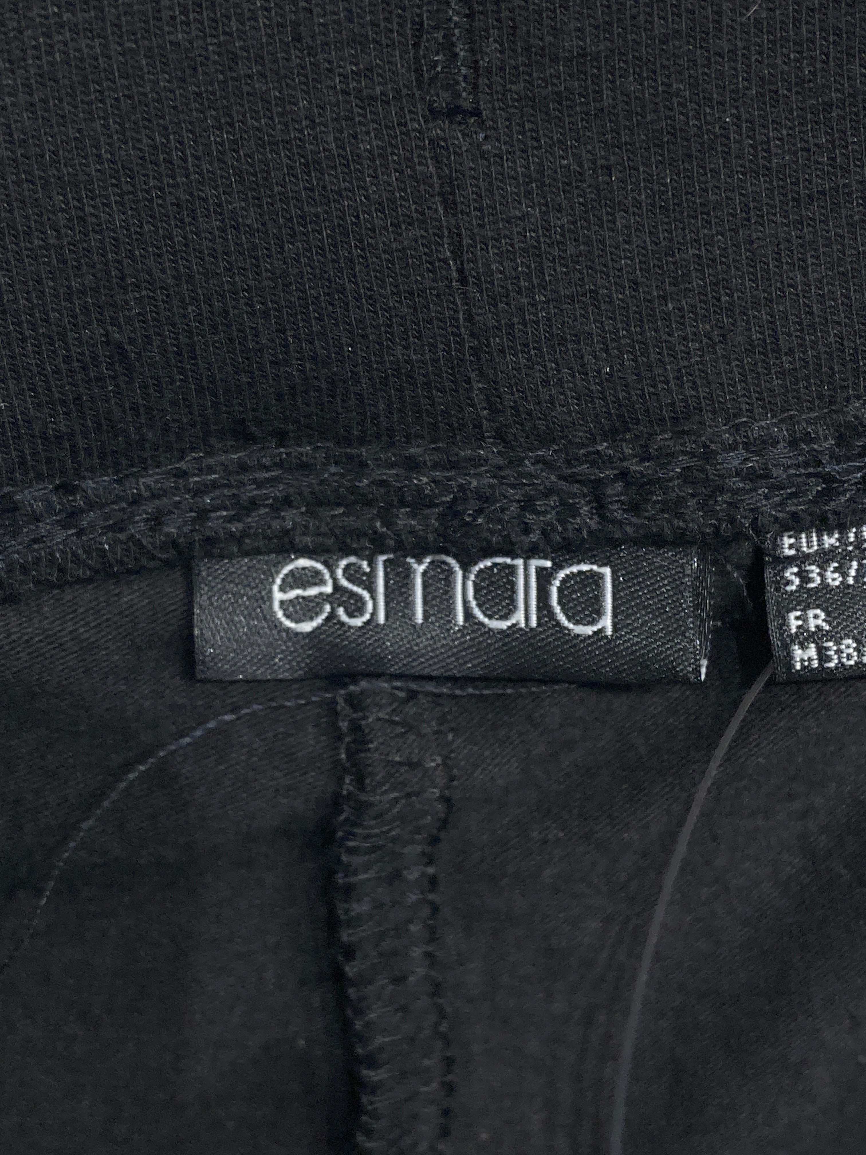 Esmara Bukser