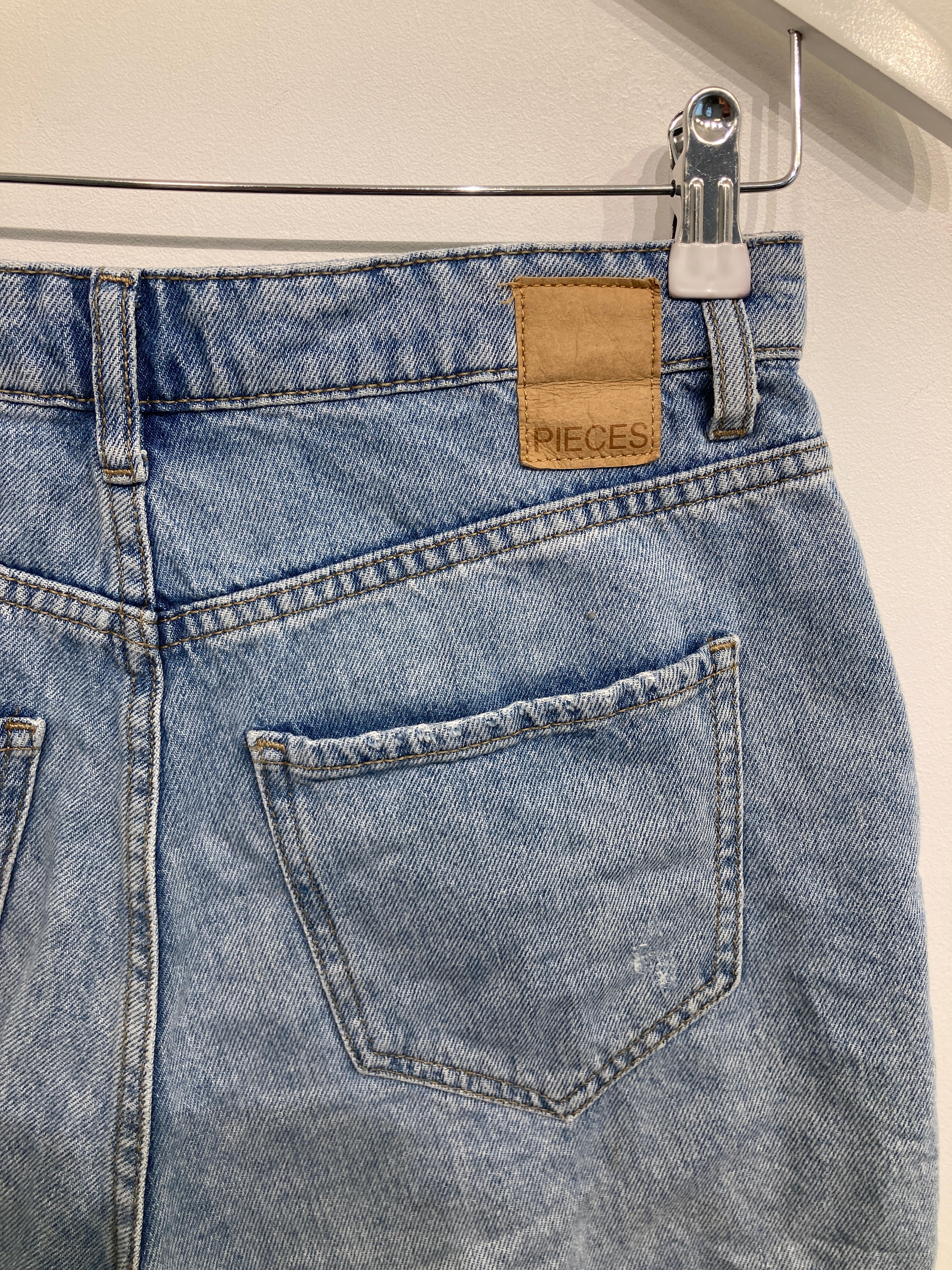 Pieces Shorts