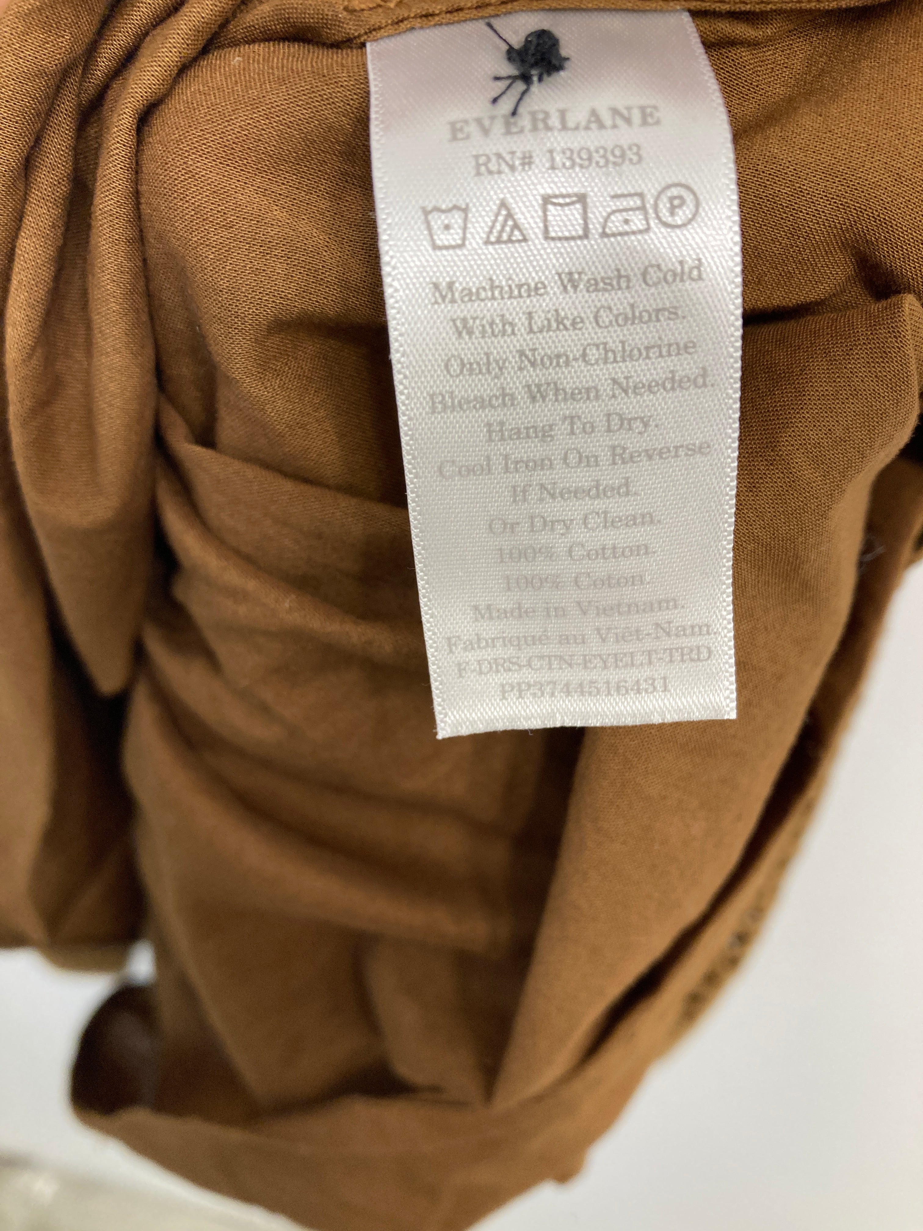 Everlane Kjole