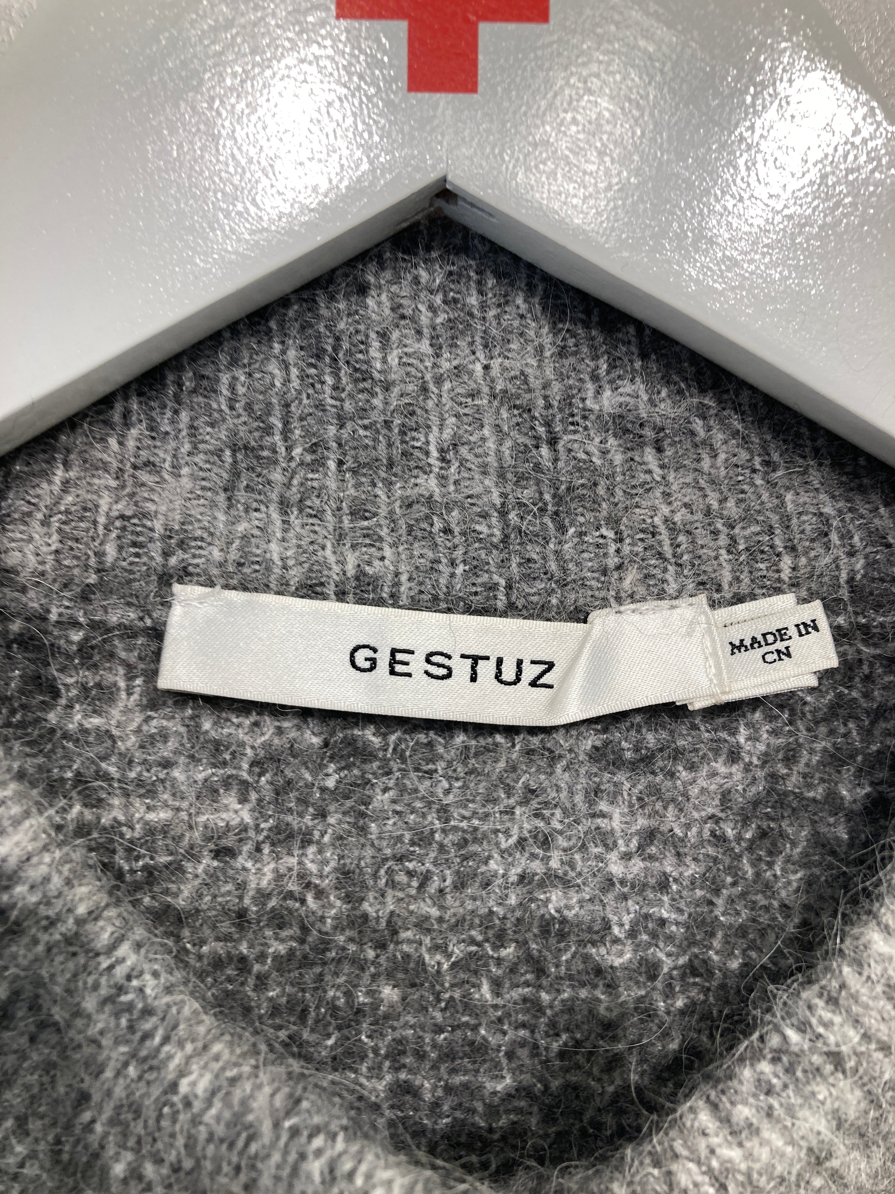 Gestuz Strik